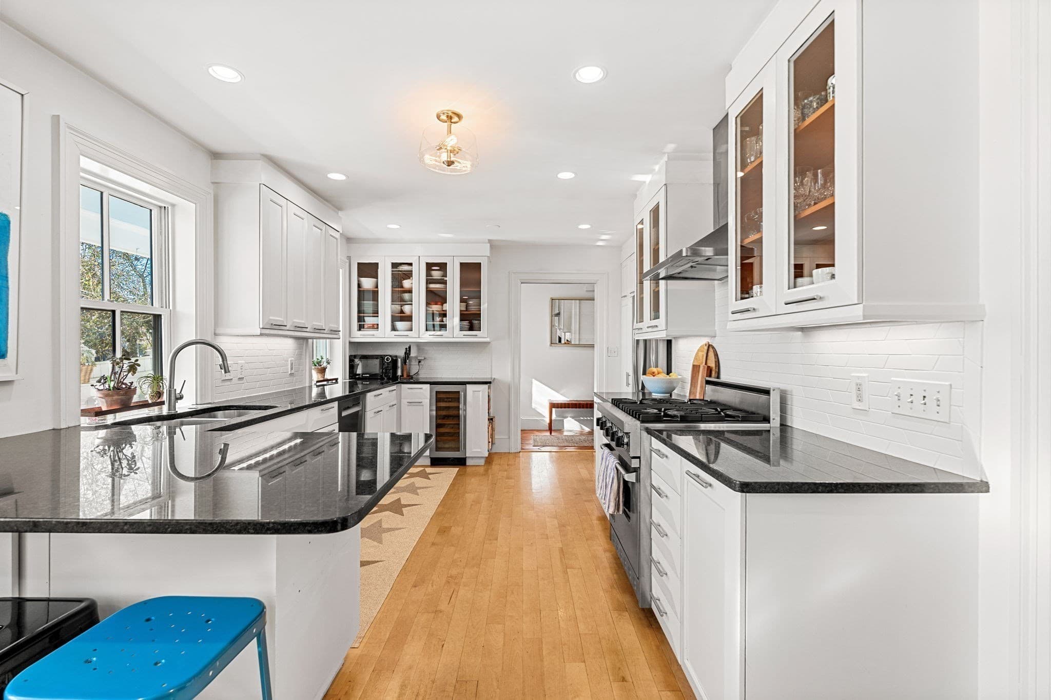 Single Family Residence at 12 Bennett Street, Manchester MA 01944, Manchester, photo 3 of 37