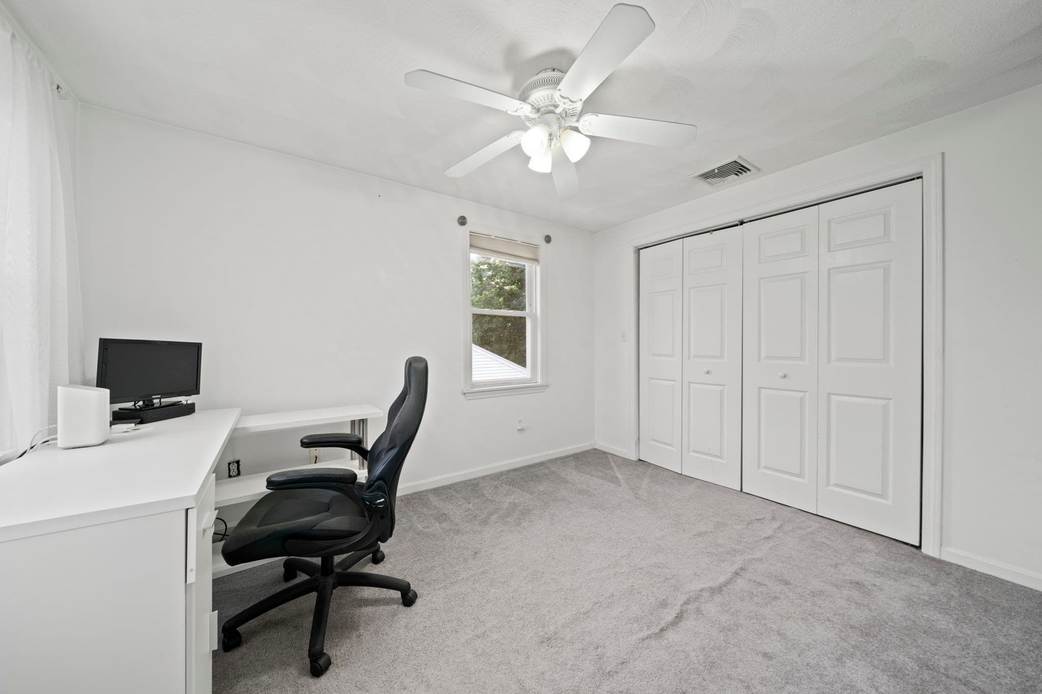 Single Family Residence at 113 New Haven St, Boston MA 02132, Boston, photo 14 of 39