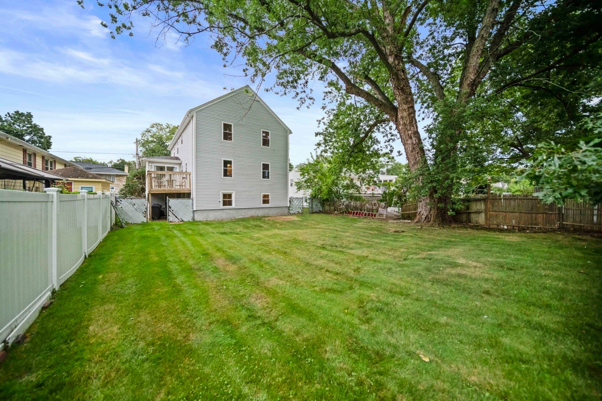 Single Family Residence at 113 New Haven St, Boston MA 02132, Boston, photo 35 of 39