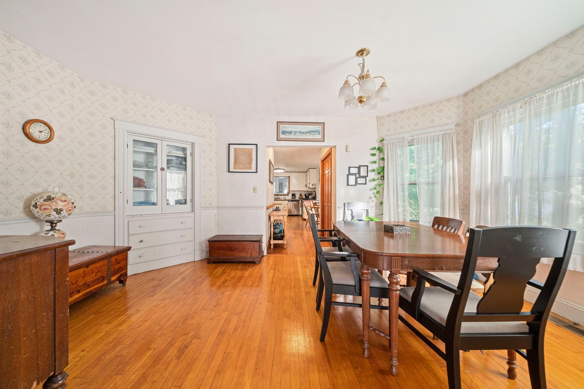 3 Family - 3 Units Up/Down at 305 South Franklin St, Holbrook MA 02343, photo 13 of 37