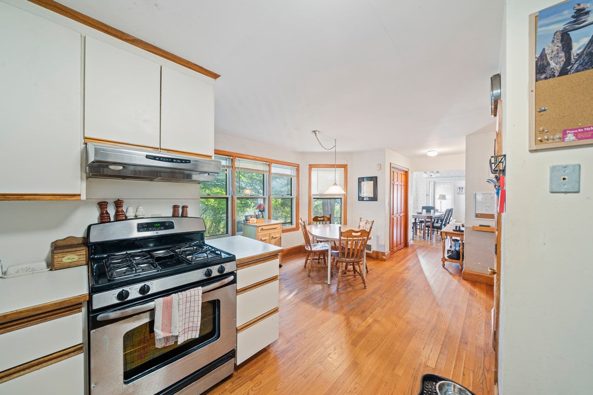 3 Family - 3 Units Up/Down at 305 South Franklin St, Holbrook MA 02343, photo 7 of 37
