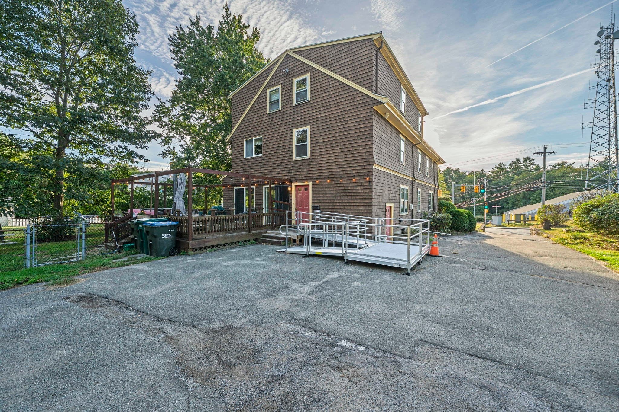3 Family - 3 Units Up/Down at 305 South Franklin St, Holbrook MA 02343, photo 4 of 37
