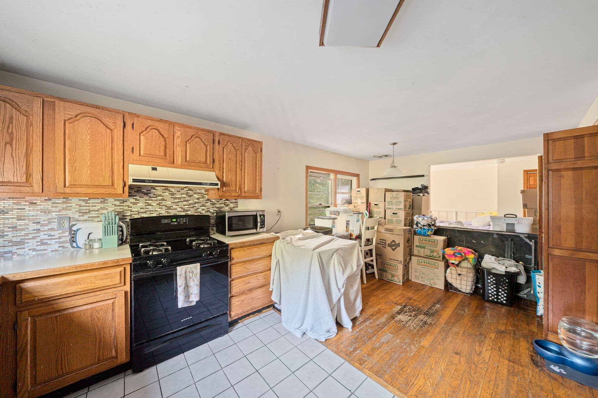 3 Family - 3 Units Up/Down at 305 South Franklin St, Holbrook MA 02343, photo 21 of 37