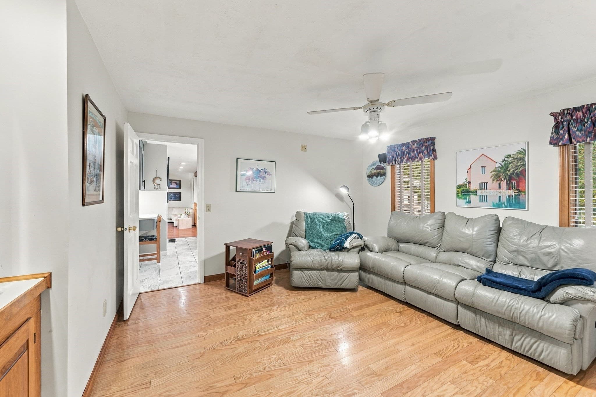 Single Family Residence at 48 Hickory Dr, Worcester MA 01609, Worcester, photo 15 of 42