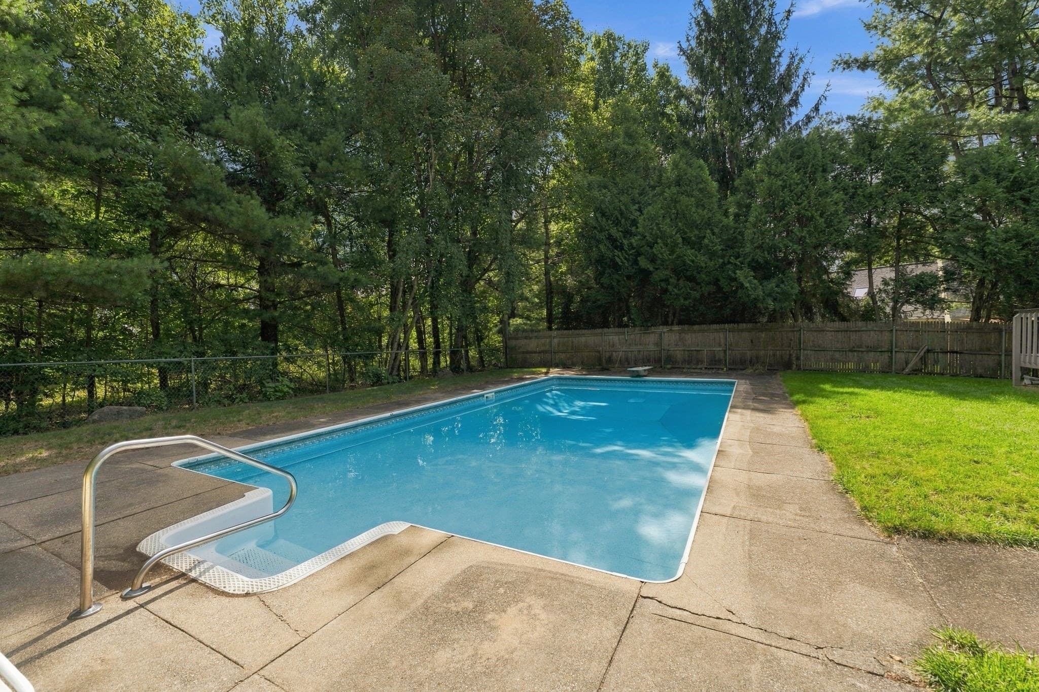 Single Family Residence at 48 Hickory Dr, Worcester MA 01609, Worcester, photo 40 of 42