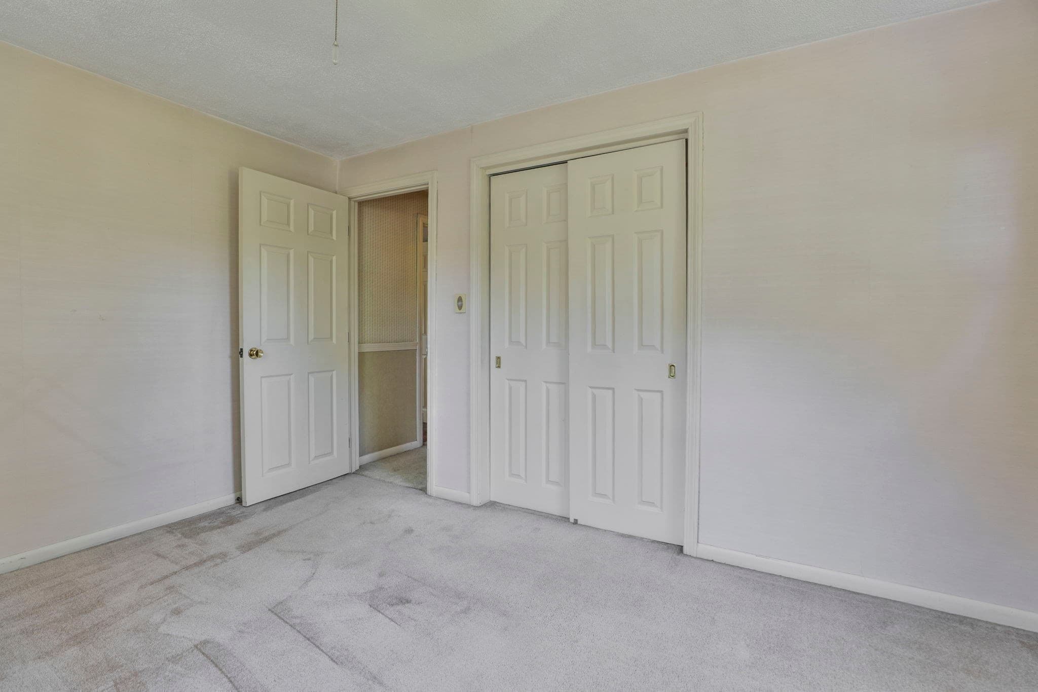 Single Family Residence at 45 Arakelian Drive, Billerica MA 01821, Billerica, photo 34 of 42