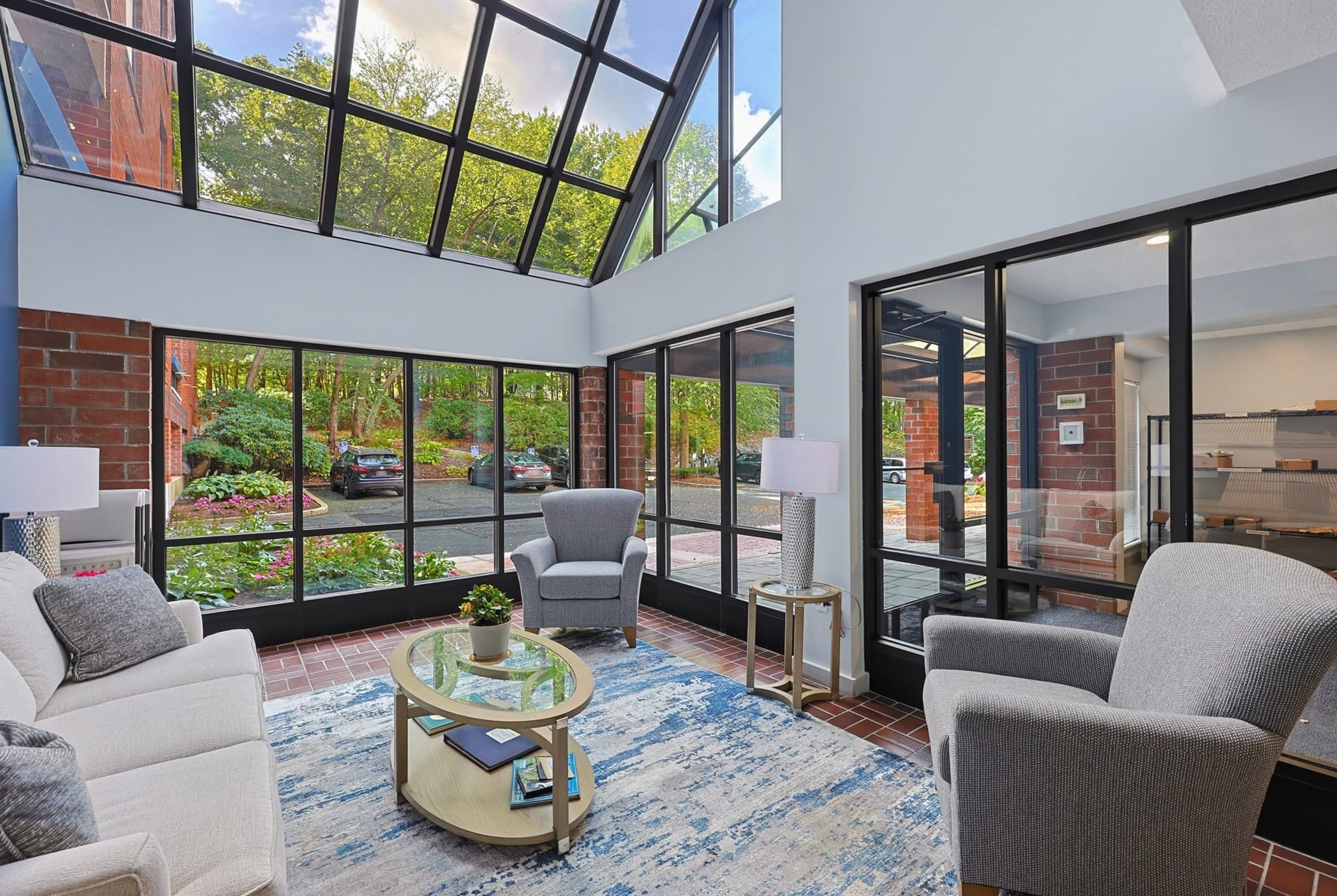 Condominium at 4 Summit Dr # 001, Reading MA 01867, Reading, photo 7 of 42