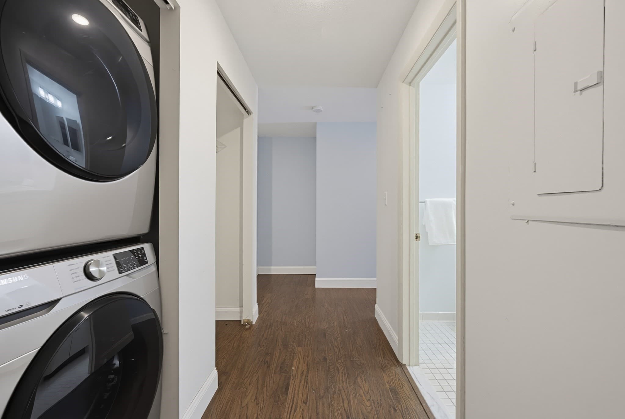 Condominium at 4 Summit Dr # 001, Reading MA 01867, Reading, photo 28 of 42