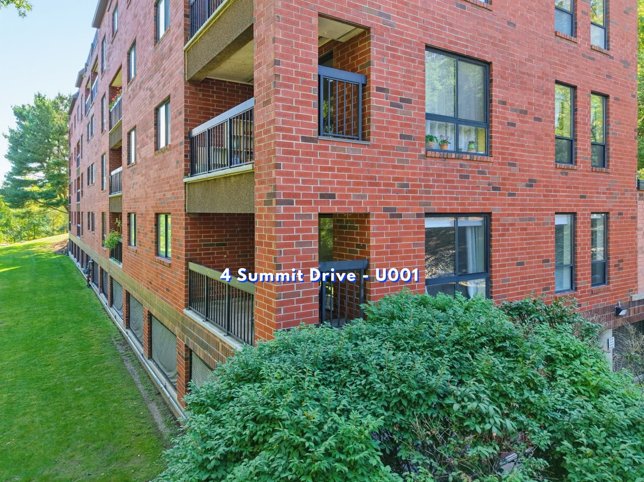 Condominium at 4 Summit Dr # 001, Reading MA 01867, Reading, photo 41 of 42