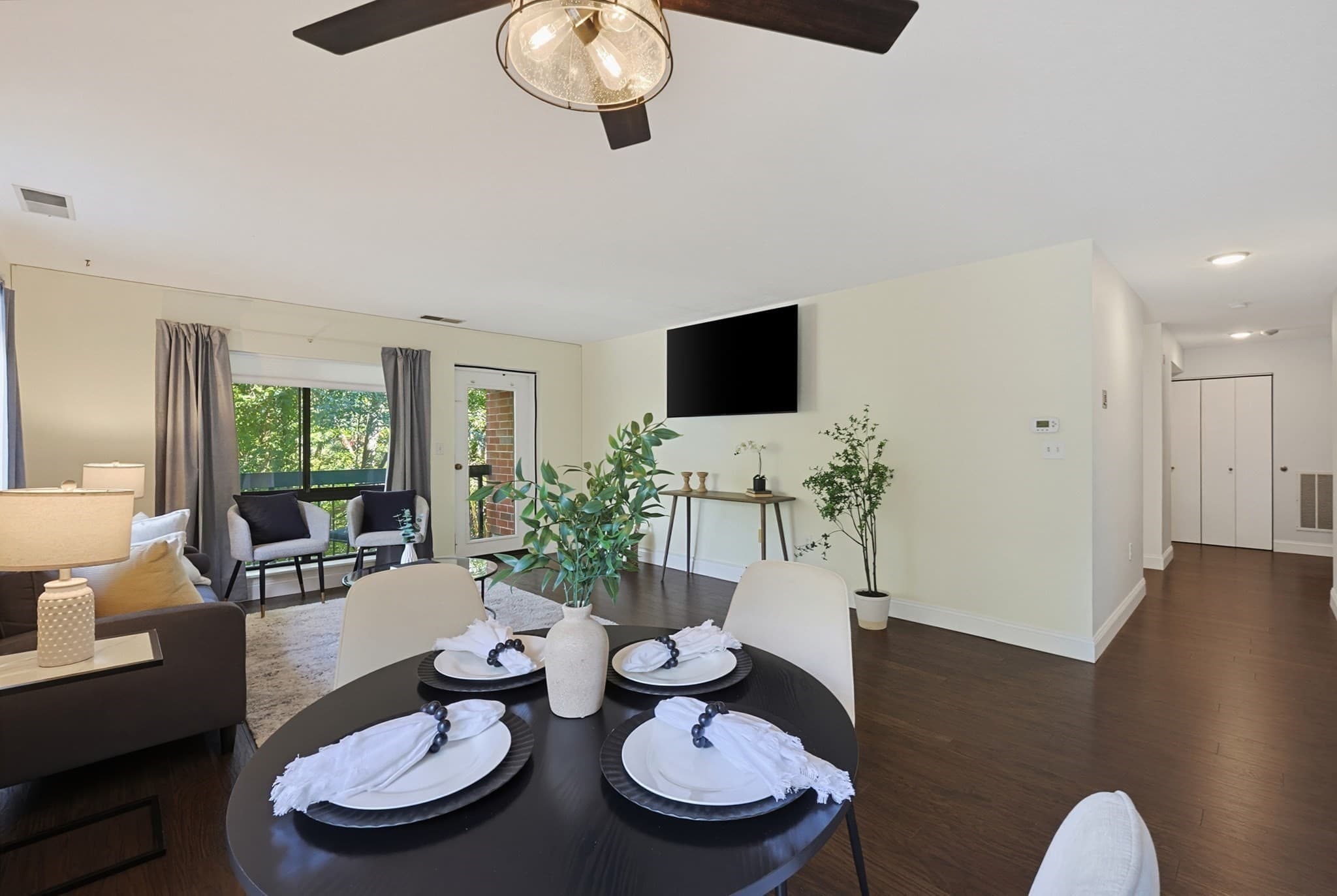 Condominium at 4 Summit Dr # 001, Reading MA 01867, Reading, photo 21 of 42