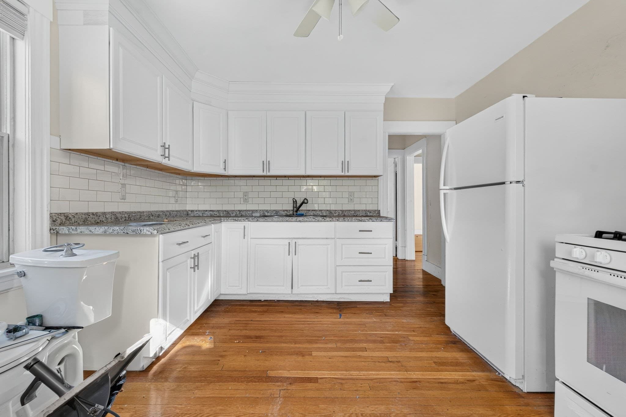 3 Family - 3 Units Up/Down at 218-220 Walden St, Cambridge MA 02140, Cambridge, photo 2 of 28