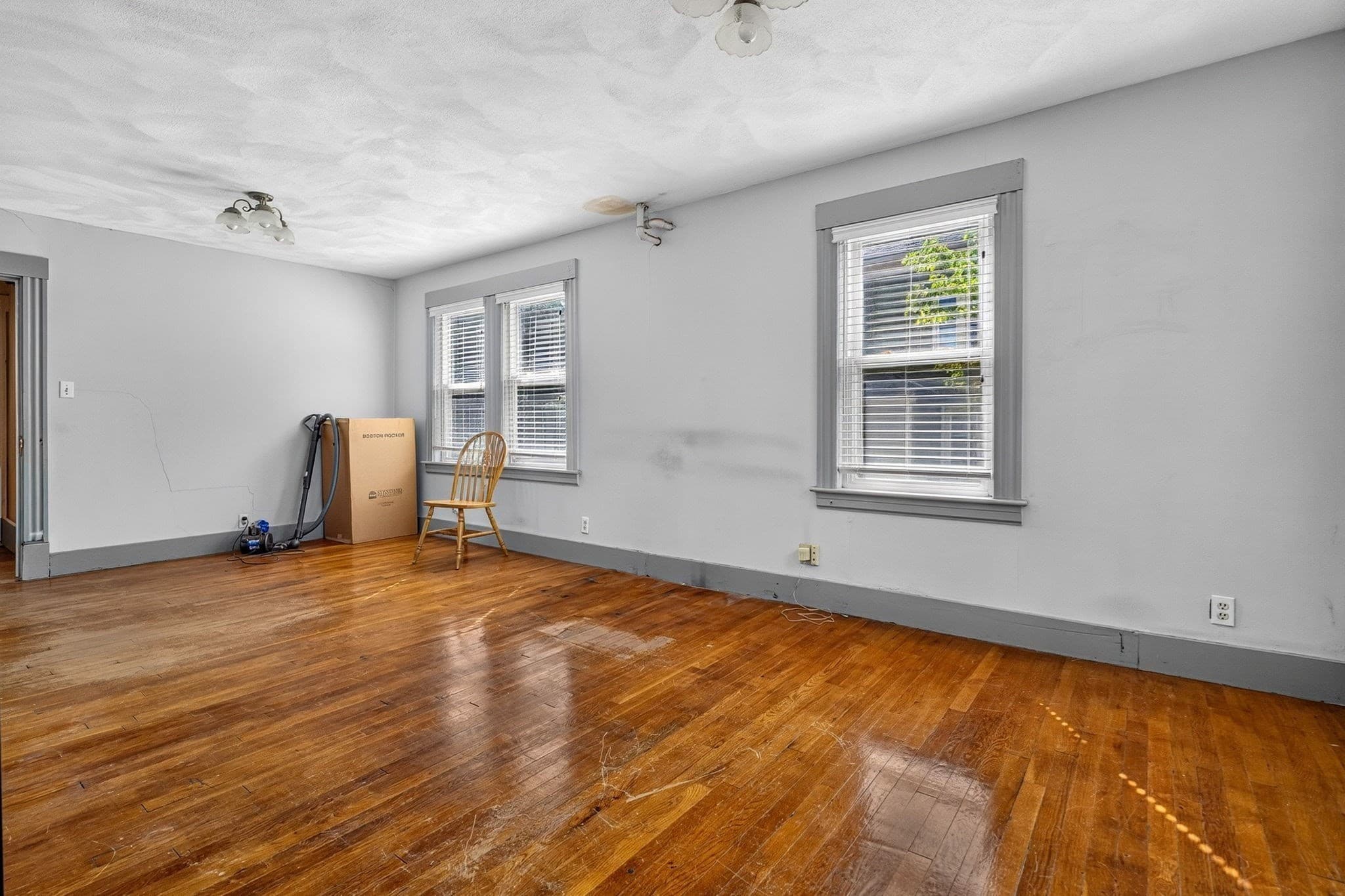 3 Family - 3 Units Up/Down at 218-220 Walden St, Cambridge MA 02140, Cambridge, photo 13 of 28