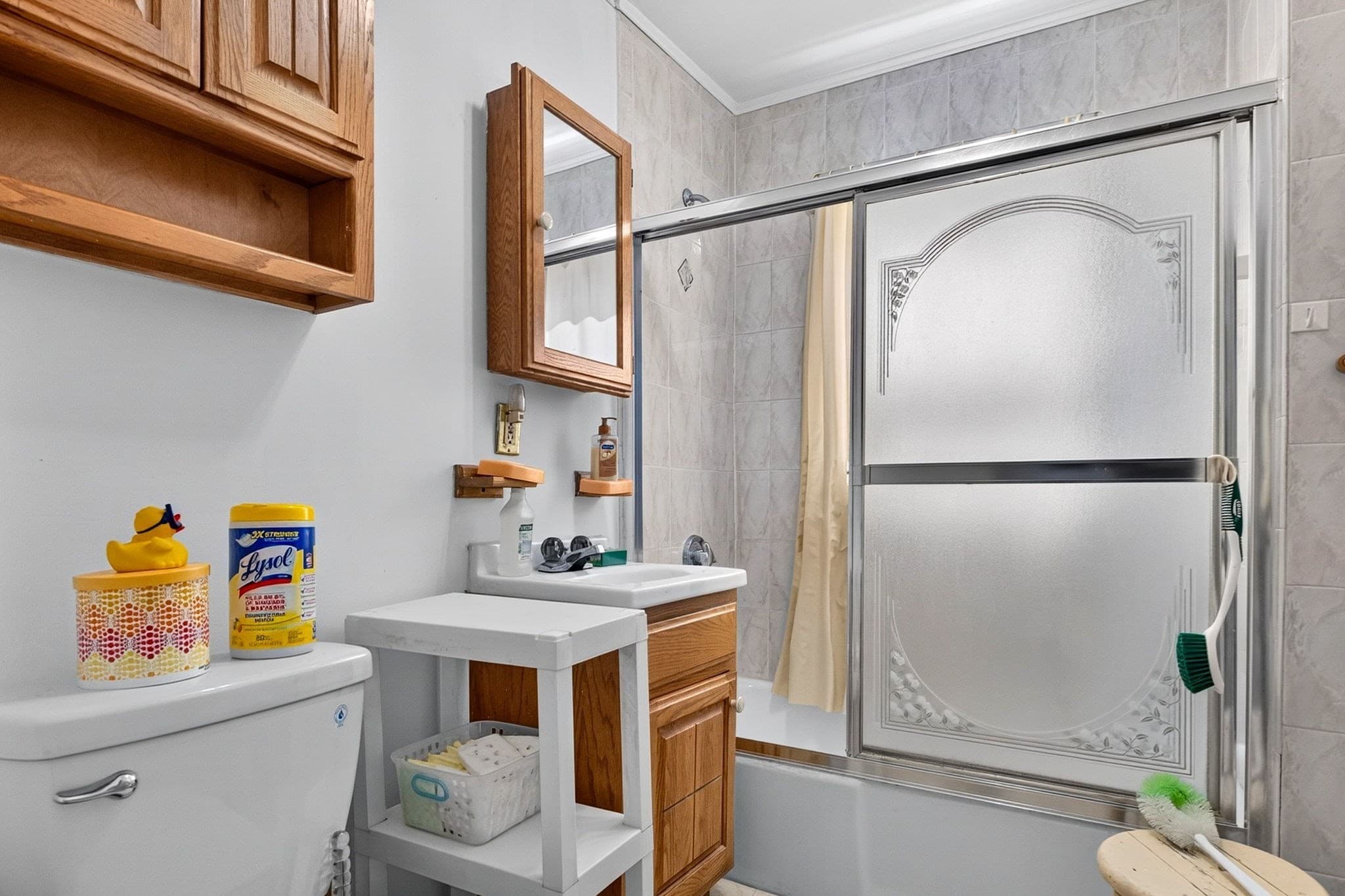 3 Family - 3 Units Up/Down at 218-220 Walden St, Cambridge MA 02140, Cambridge, photo 16 of 28