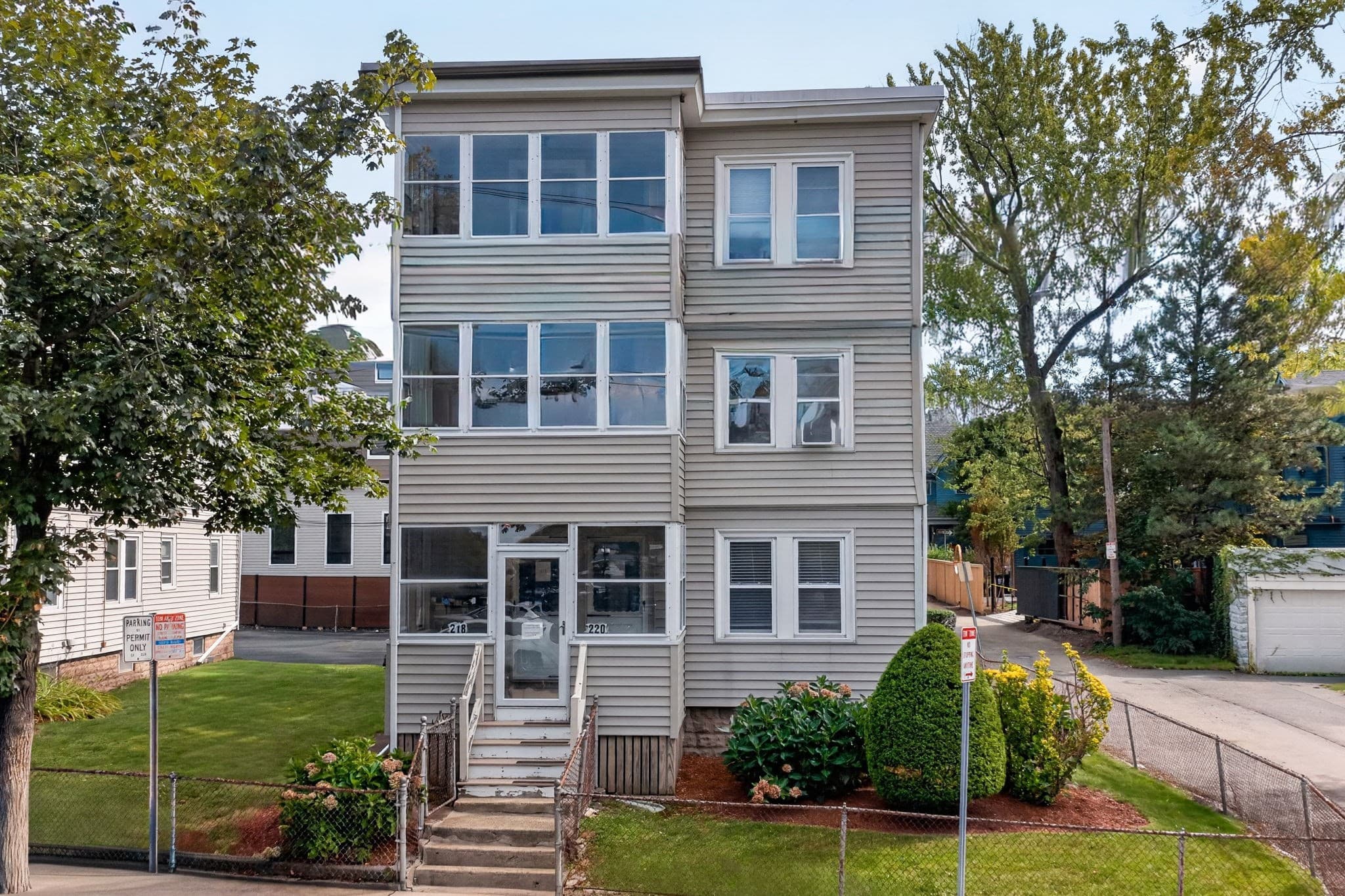 218-220 Walden St, Cambridge MA 02140