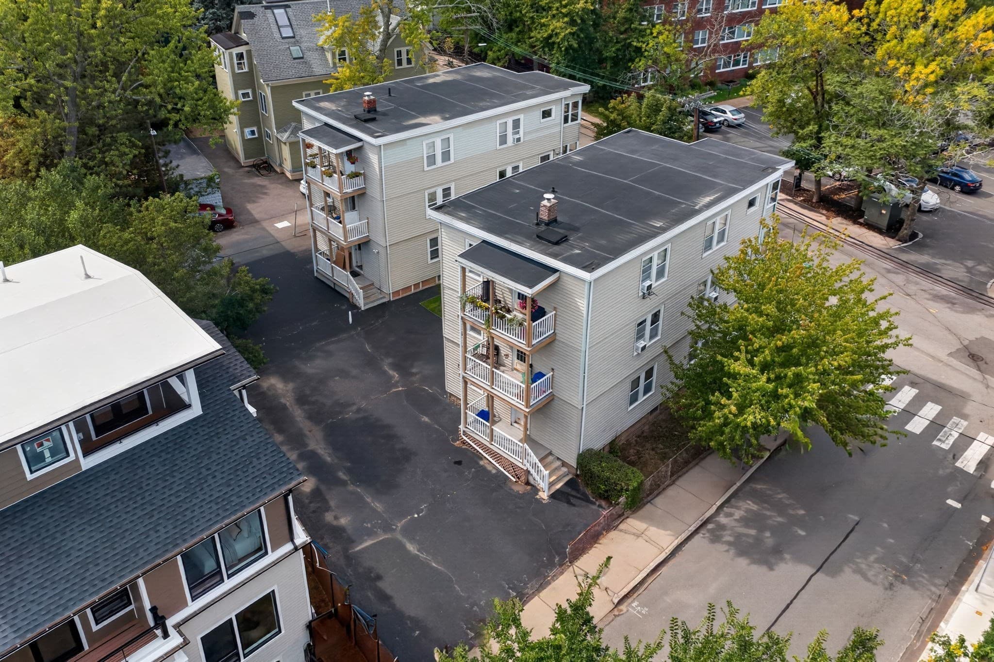 3 Family - 3 Units Up/Down at 218-220 Walden St, Cambridge MA 02140, Cambridge, photo 28 of 28