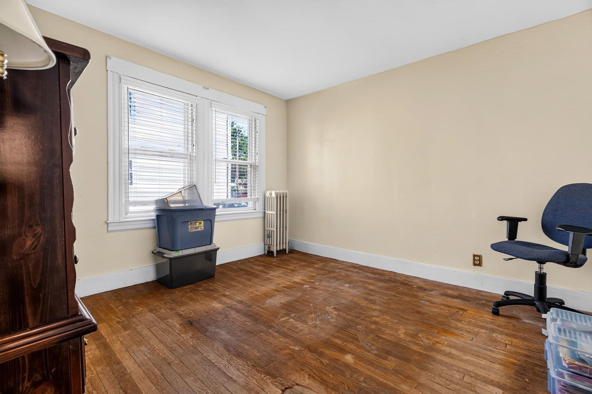 3 Family - 3 Units Up/Down at 218-220 Walden St, Cambridge MA 02140, Cambridge, photo 15 of 28