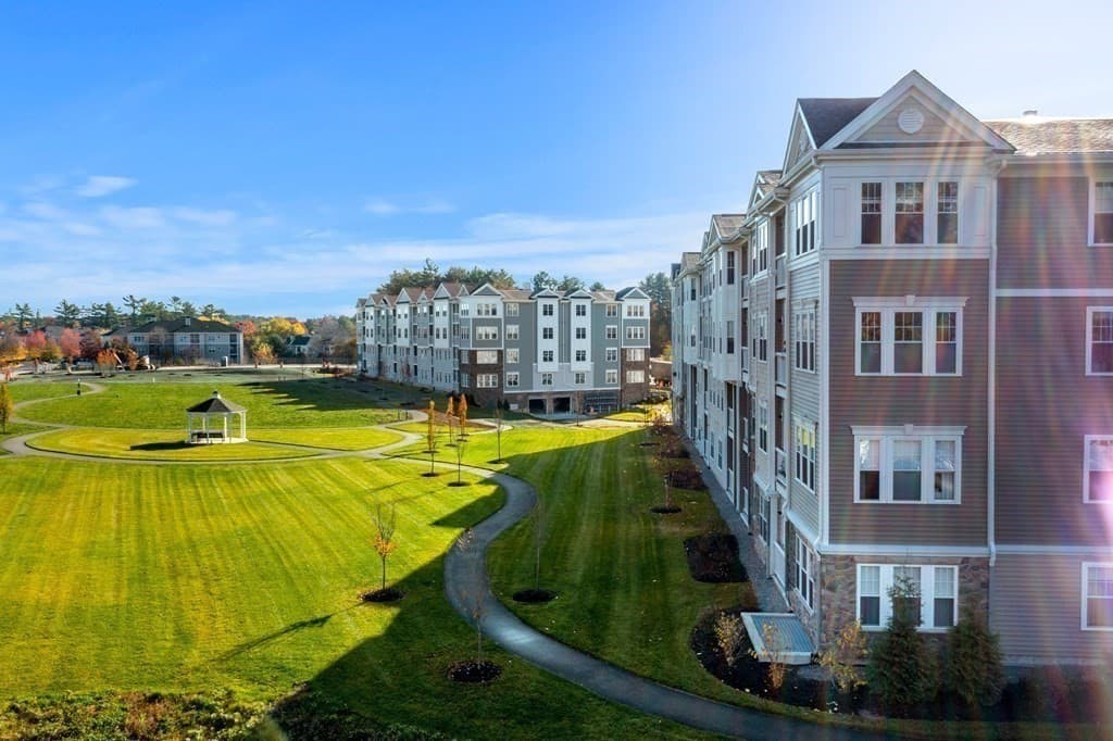 320 Martins Landing # 2510, North Reading MA 01864