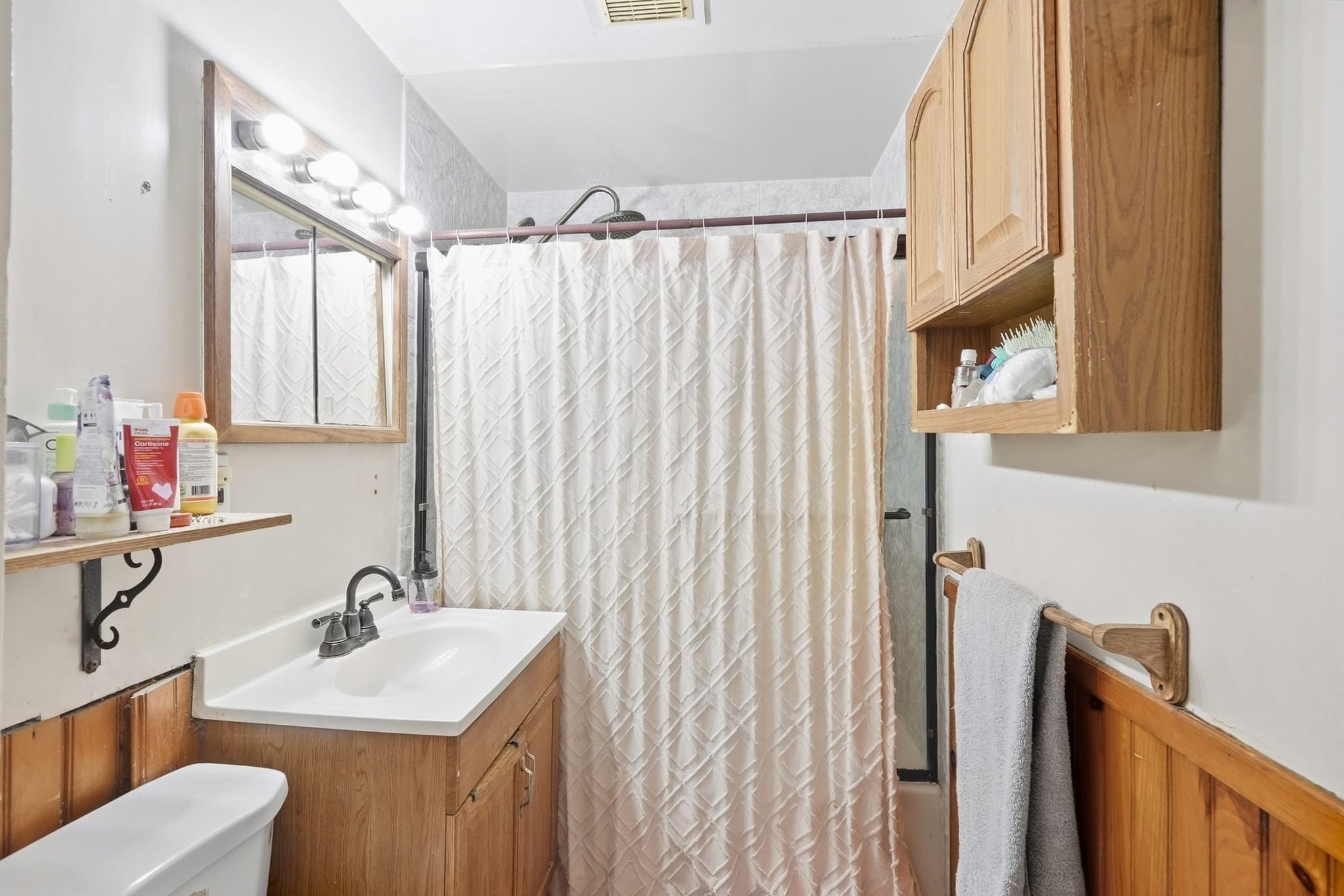 Single Family Residence at 55 Clover St, Worcester MA 01603, Worcester, photo 17 of 35