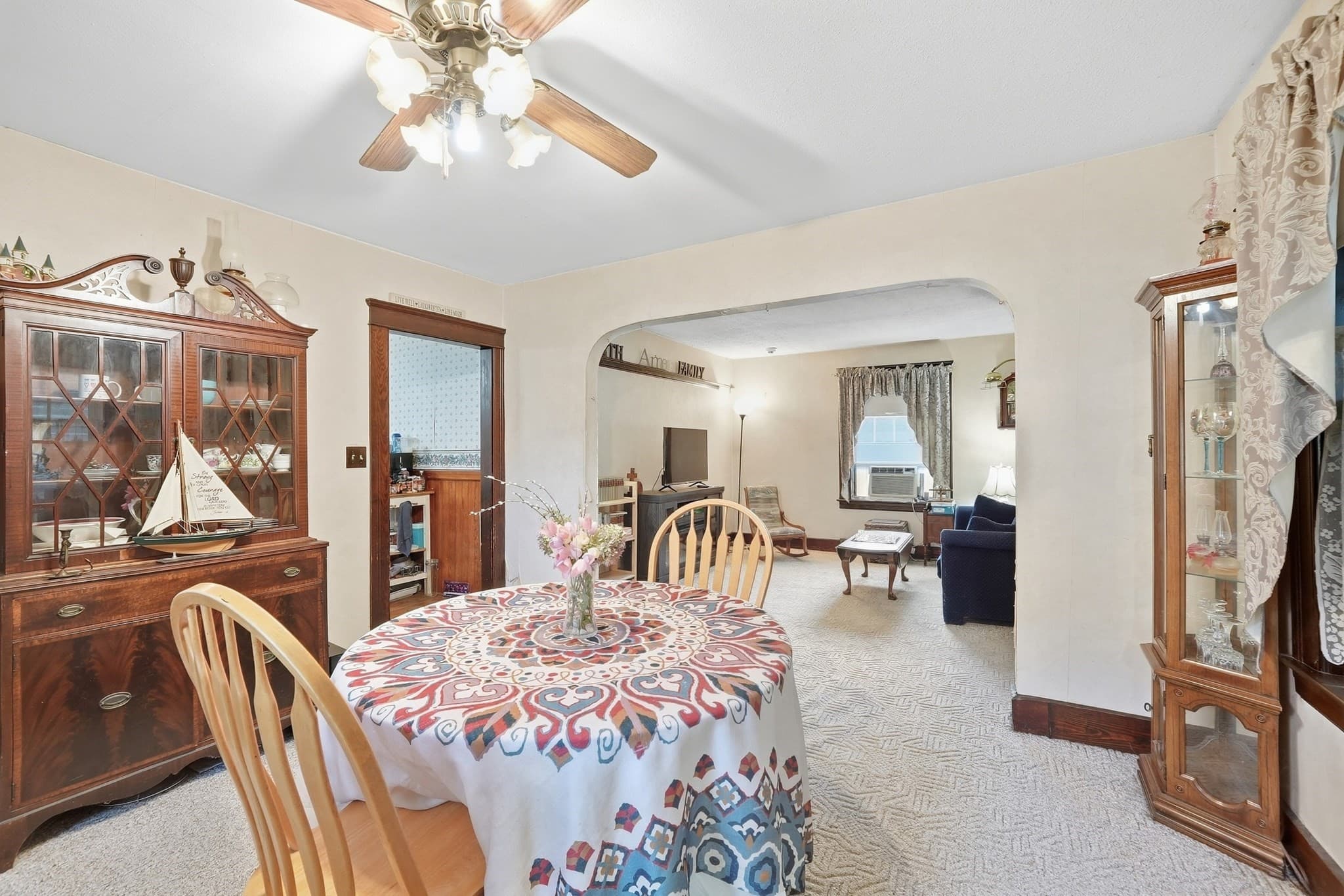 Single Family Residence at 55 Clover St, Worcester MA 01603, Worcester, photo 12 of 35