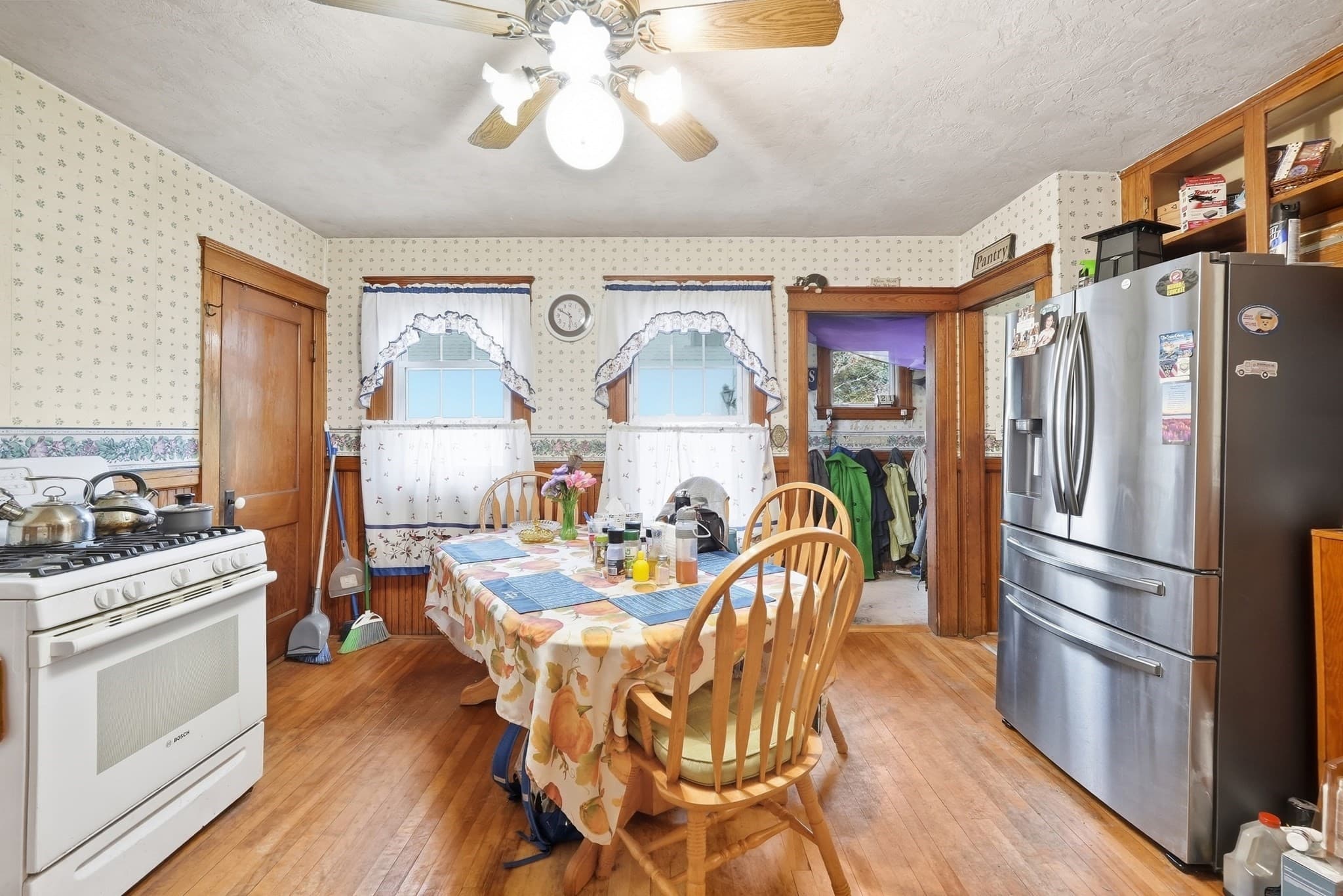 Single Family Residence at 55 Clover St, Worcester MA 01603, Worcester, photo 9 of 35