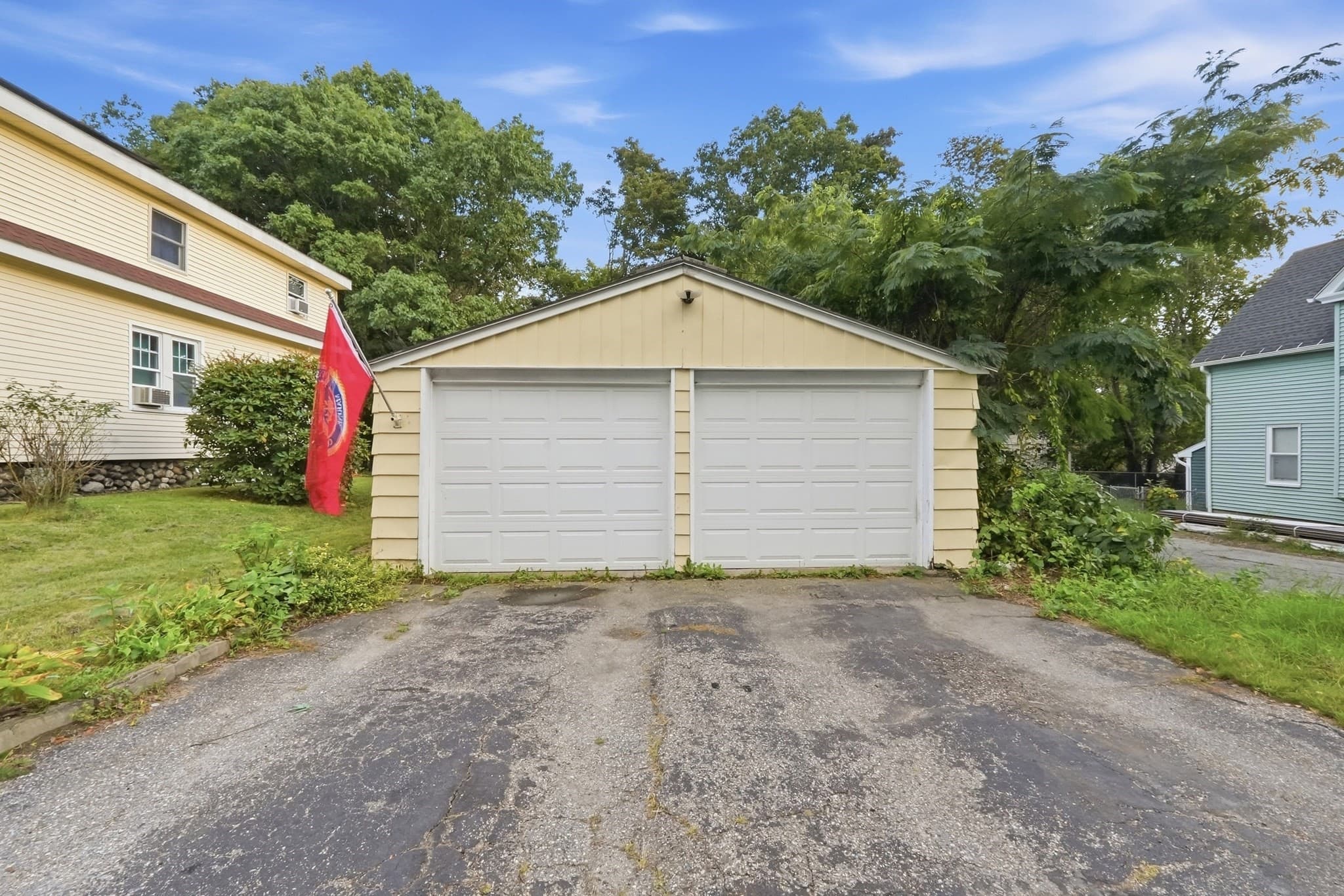 Single Family Residence at 55 Clover St, Worcester MA 01603, Worcester, photo 30 of 35