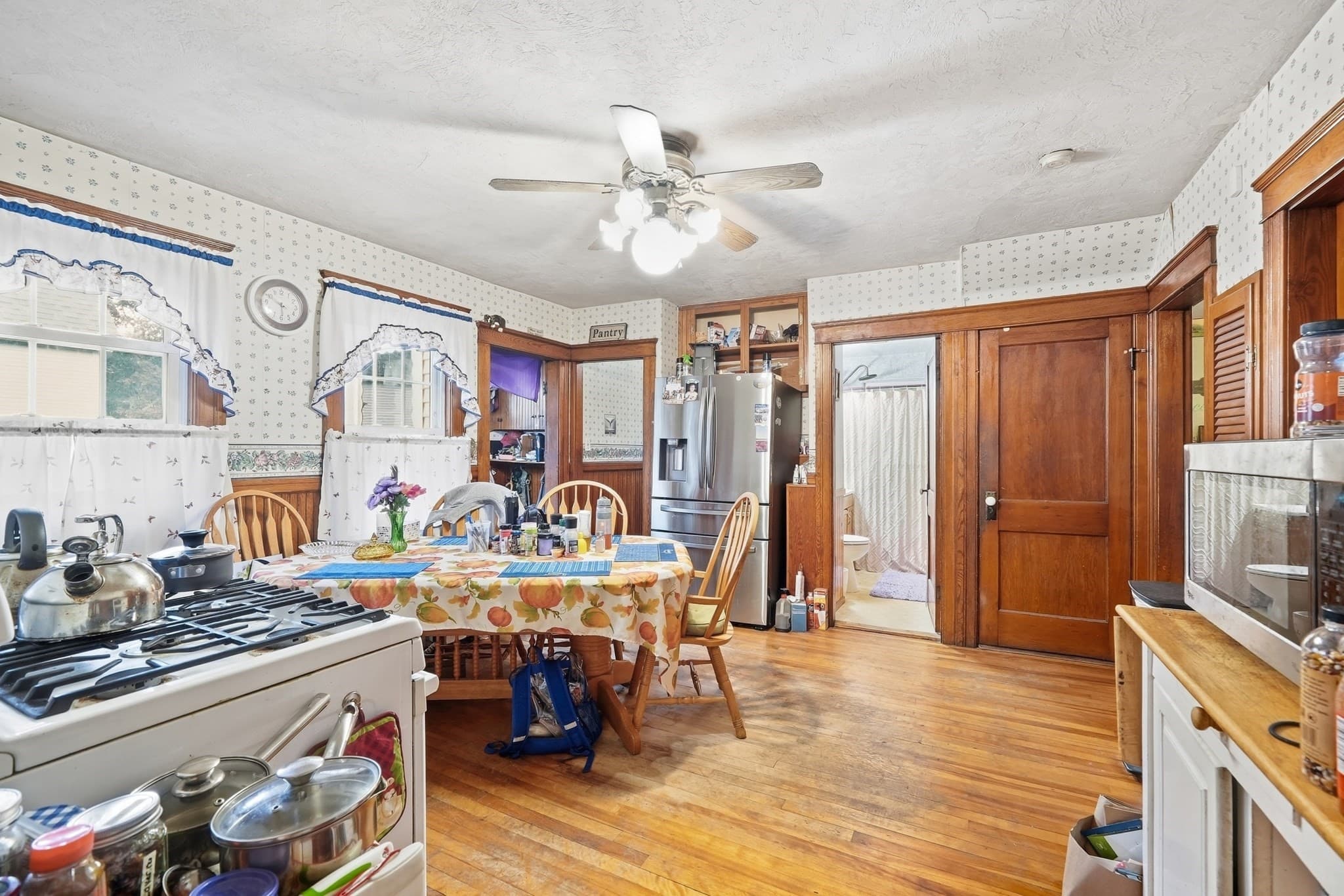 Single Family Residence at 55 Clover St, Worcester MA 01603, Worcester, photo 8 of 35