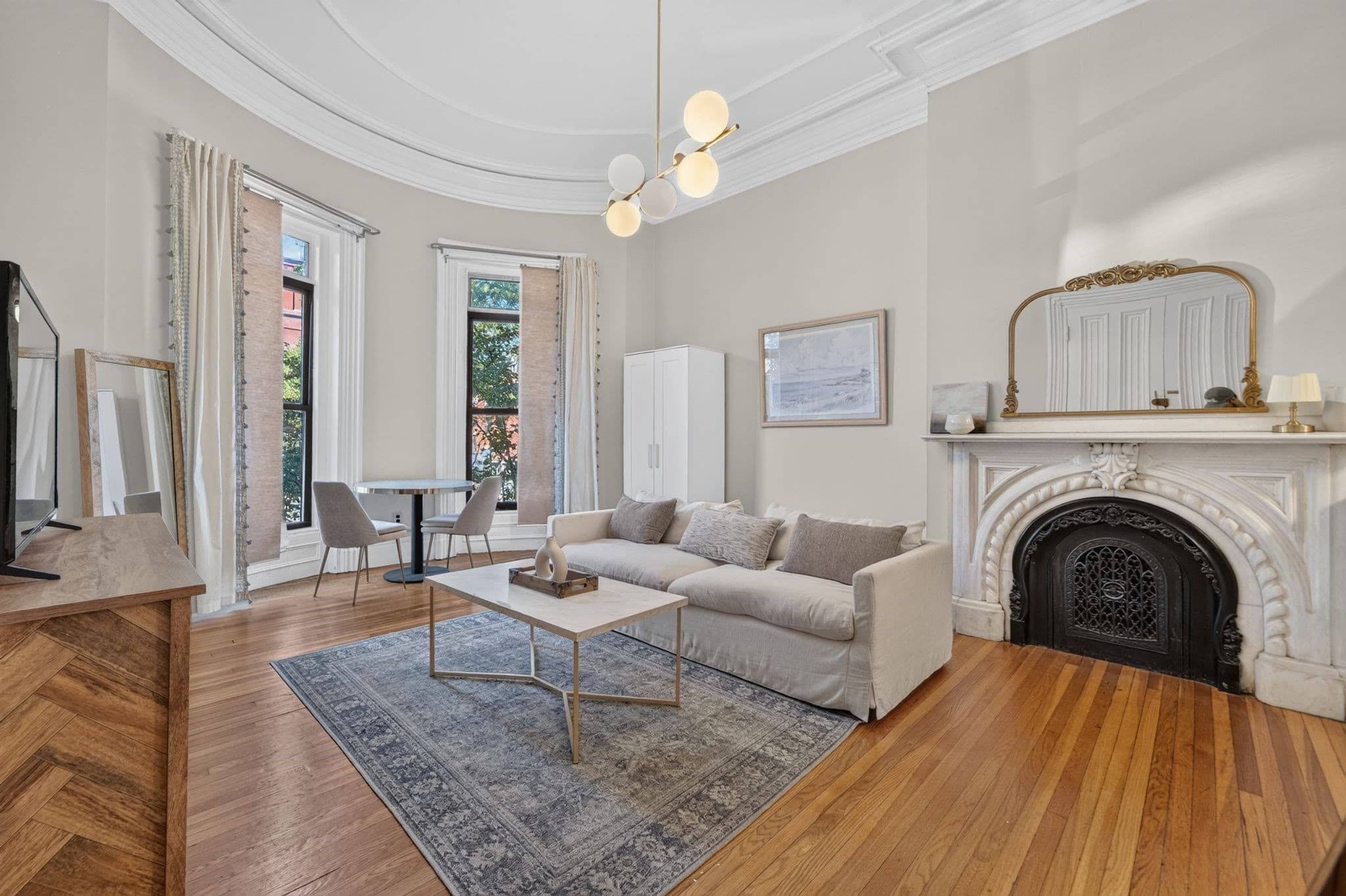 656 Tremont St # 2A, Boston MA 02118