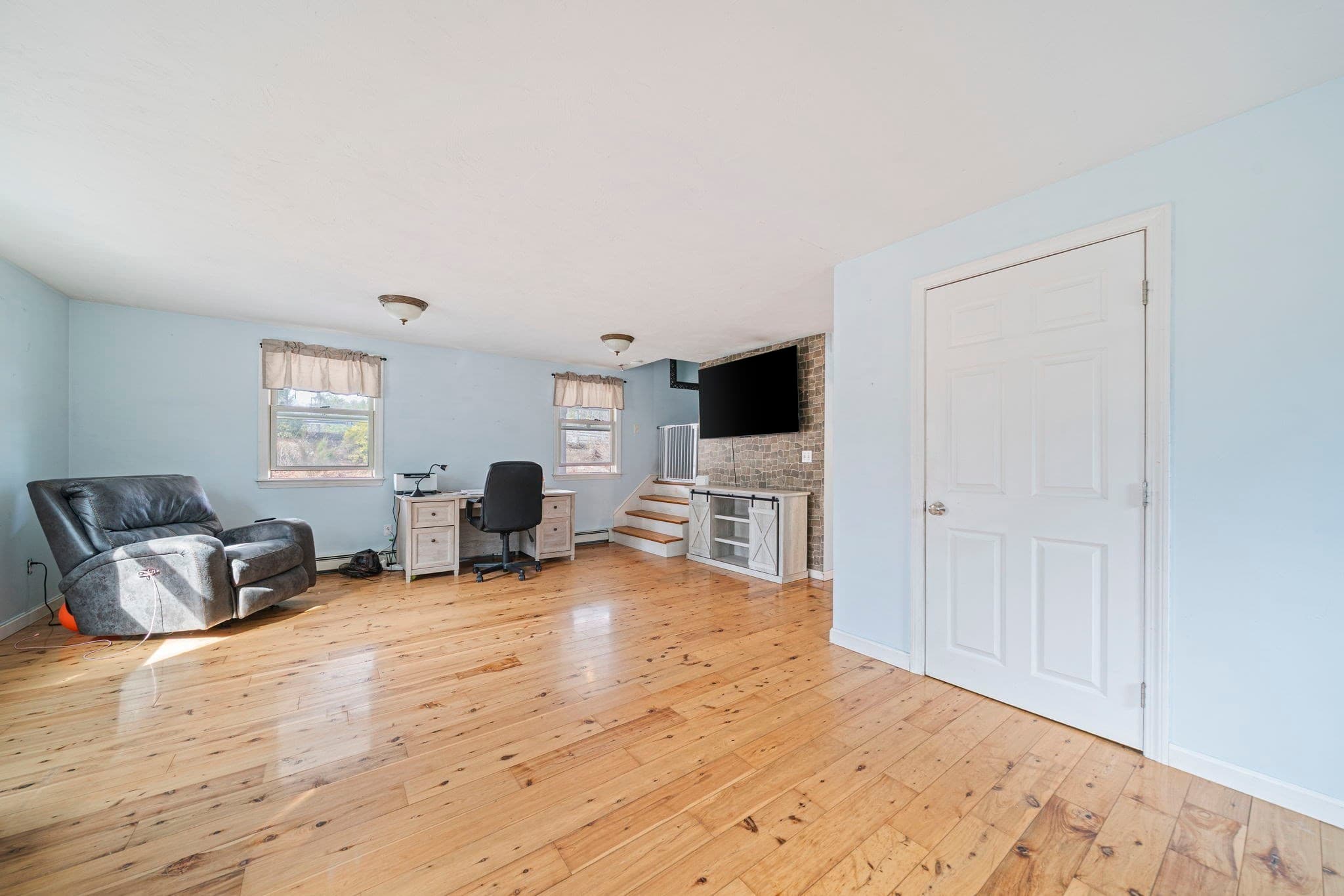 Single Family Residence at 15 Rockland St, Hanover MA 02339, Hanover, photo 15 of 42