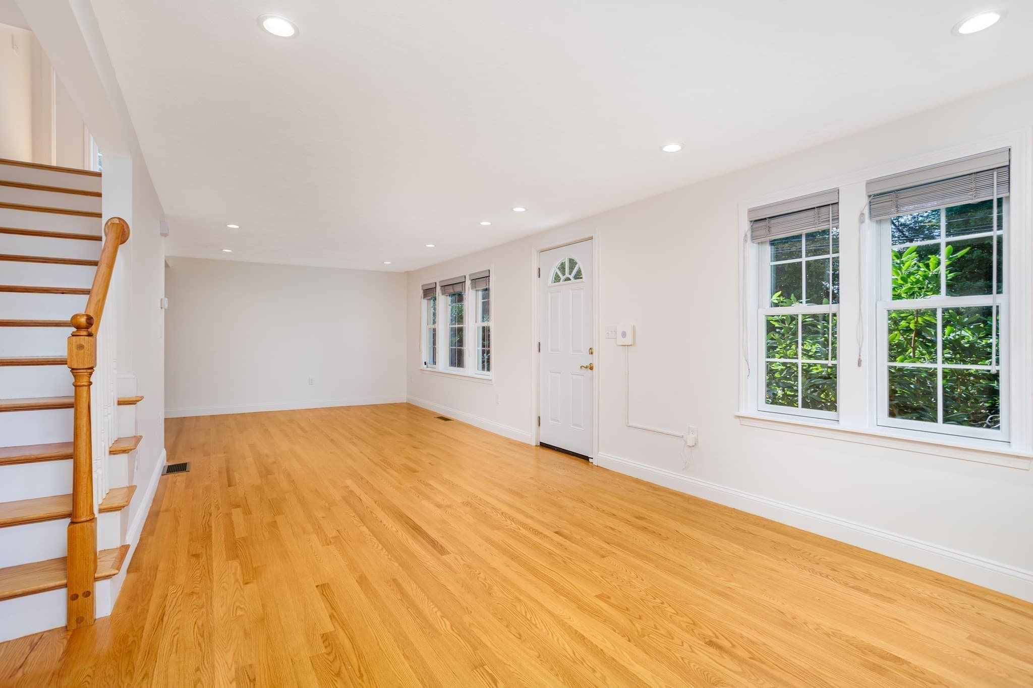 Single Family Residence at 662 Old Harvard Rd, Boxborough MA 01719, Boxborough, photo 7 of 34