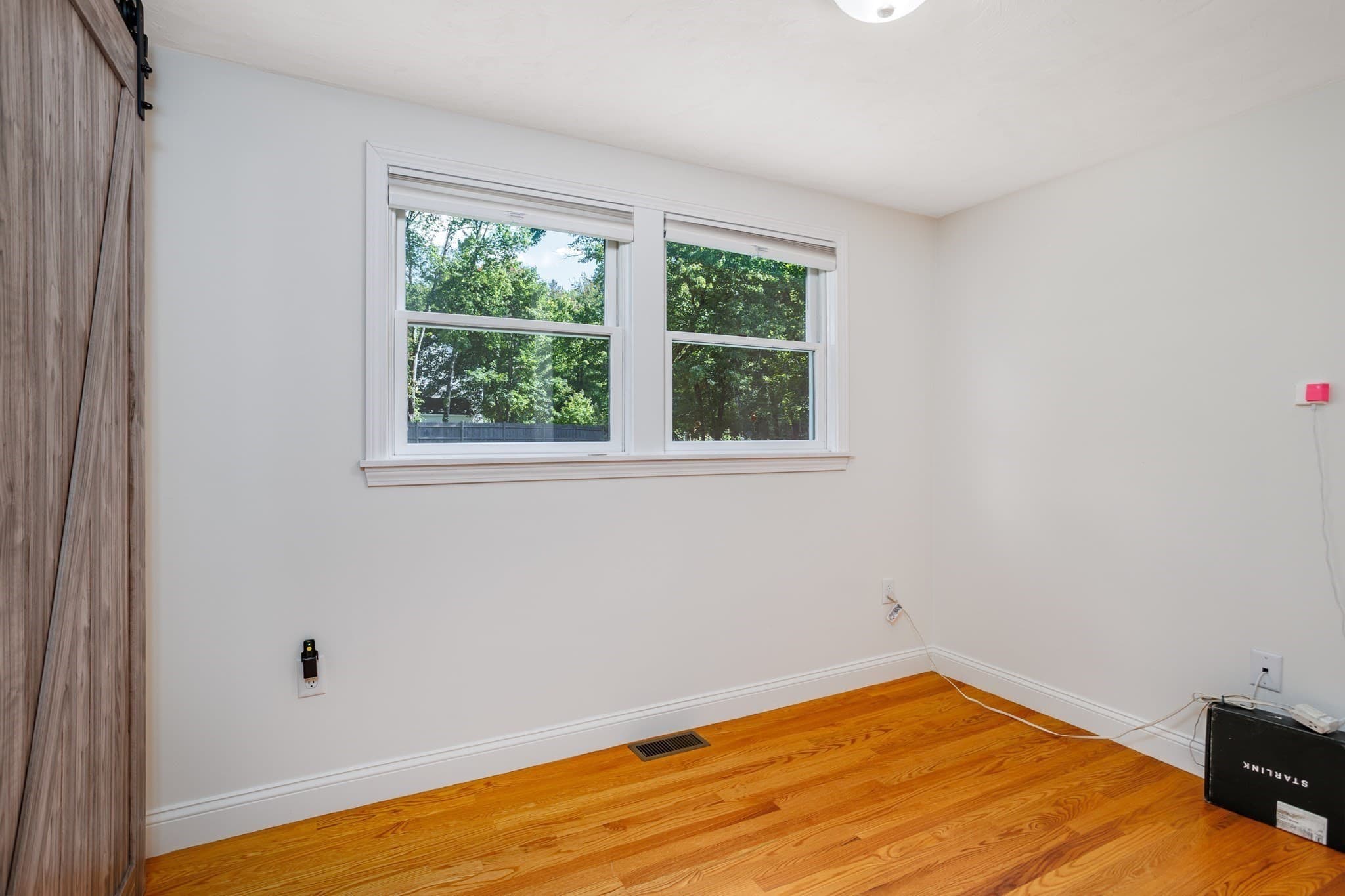 Single Family Residence at 662 Old Harvard Rd, Boxborough MA 01719, Boxborough, photo 14 of 34