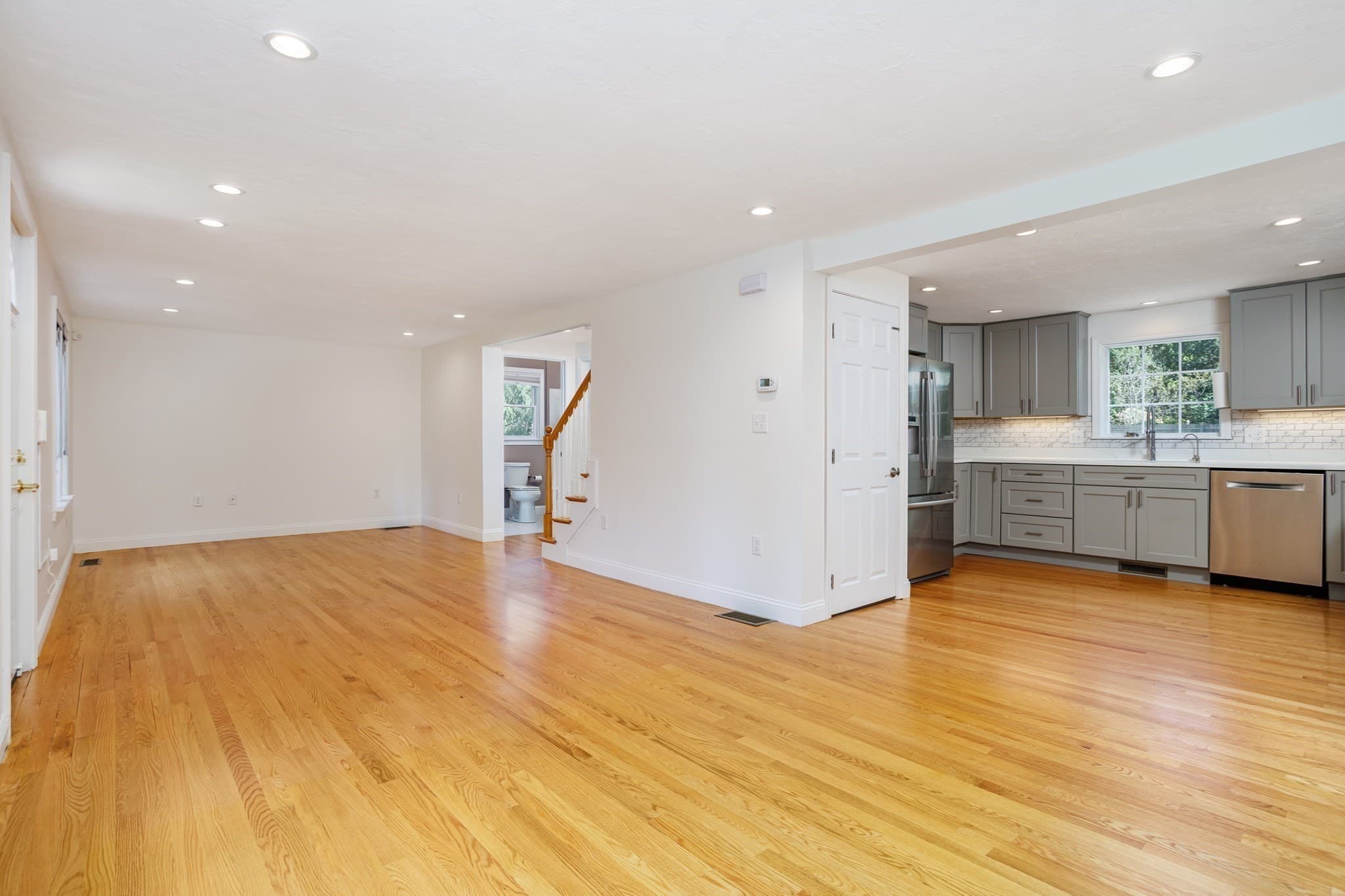 Single Family Residence at 662 Old Harvard Rd, Boxborough MA 01719, Boxborough, photo 4 of 34