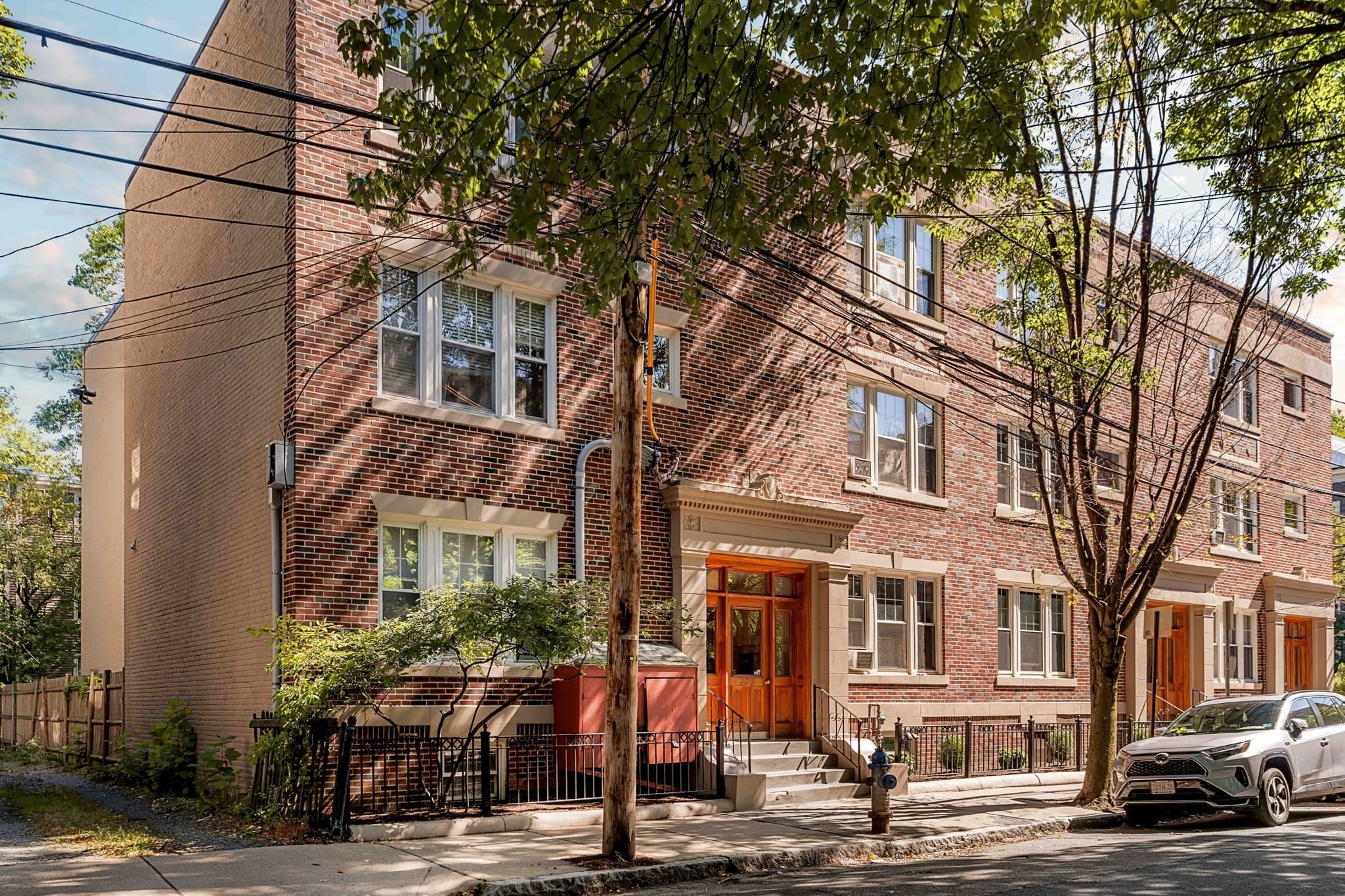 Condominium at 266-270 Windsor St. # 2, Cambridge MA 02139, Cambridge, photo 2 of 25