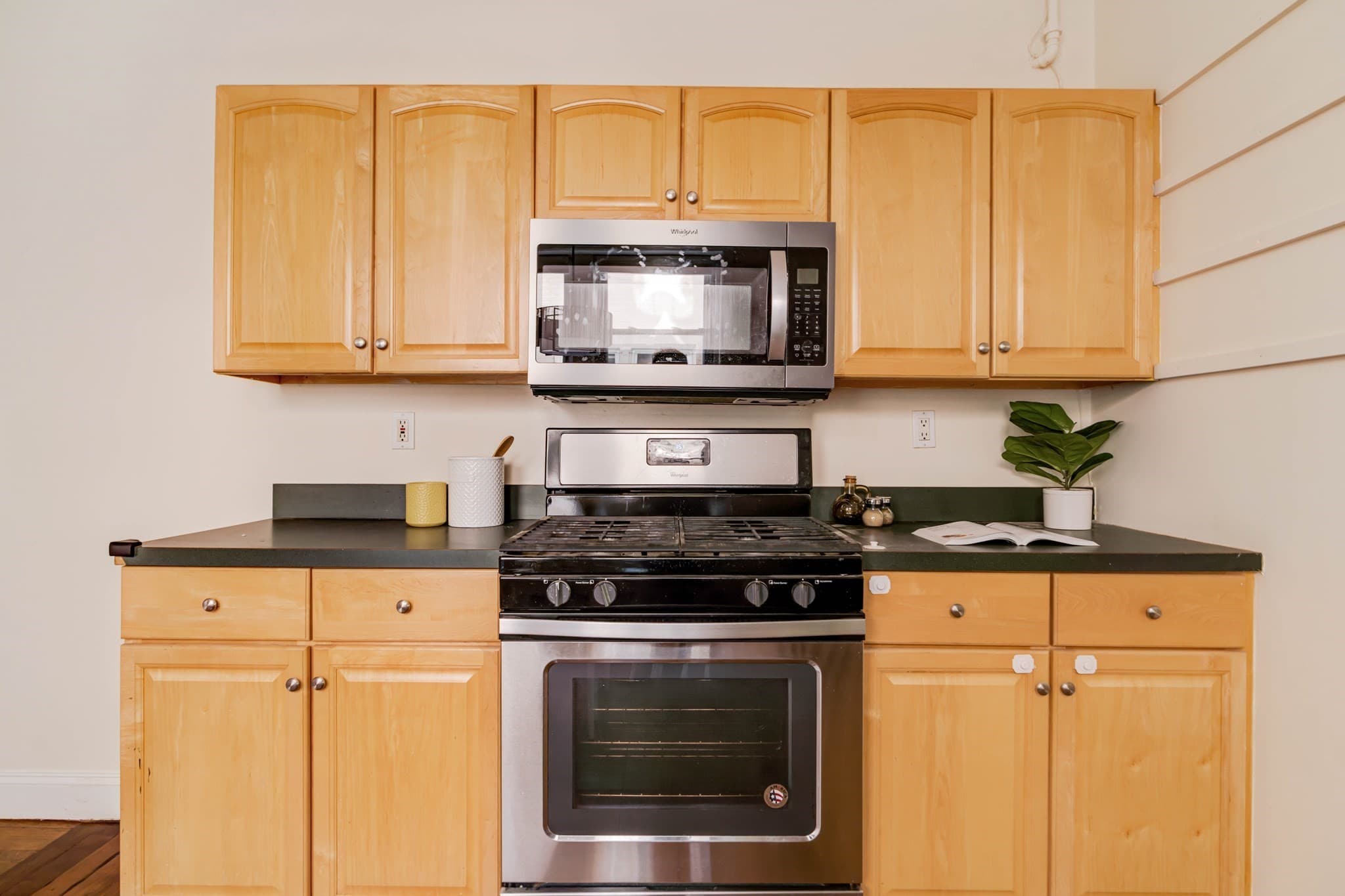Condominium at 266-270 Windsor St. # 2, Cambridge MA 02139, Cambridge, photo 13 of 25