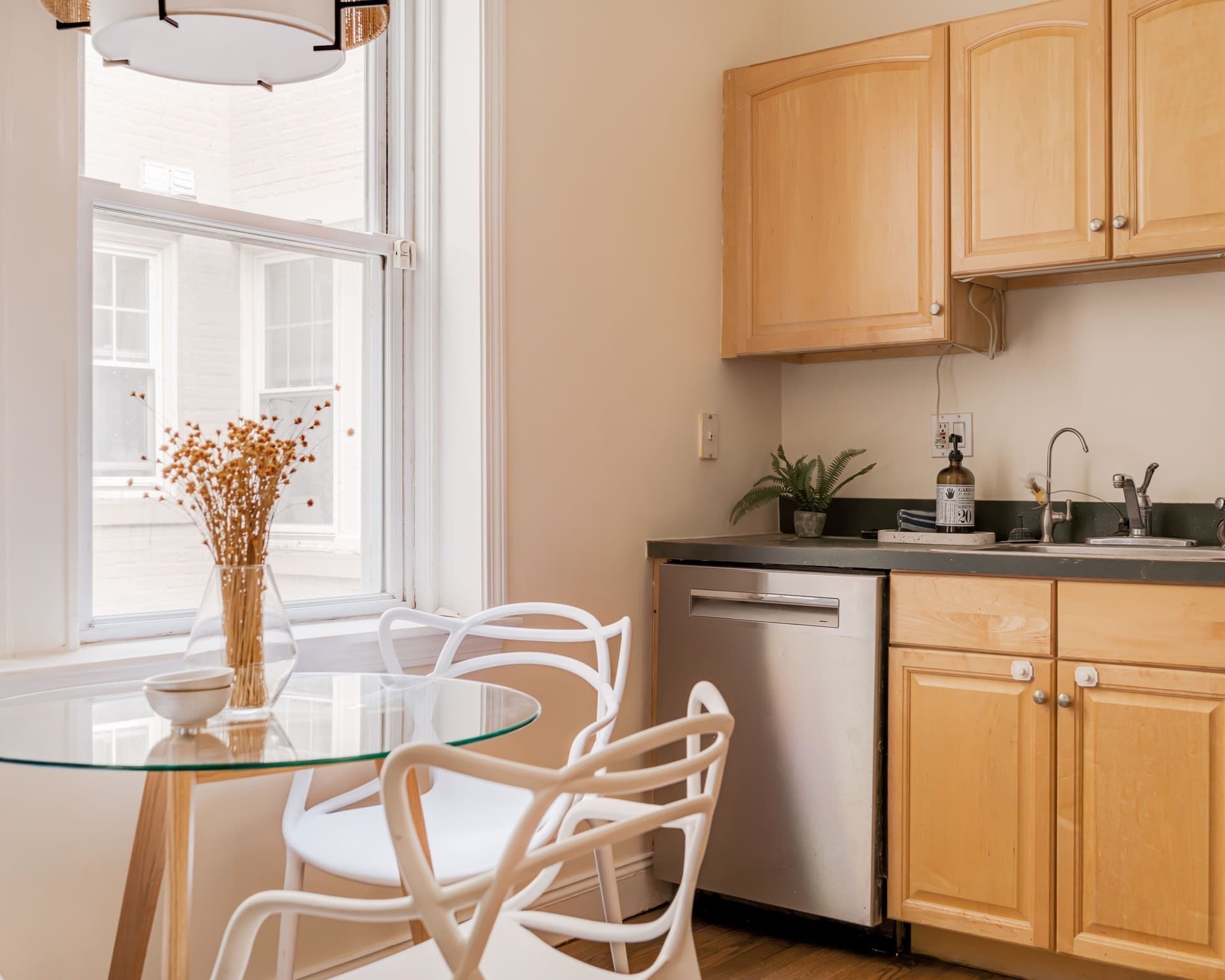 Condominium at 266-270 Windsor St. # 2, Cambridge MA 02139, Cambridge, photo 9 of 25