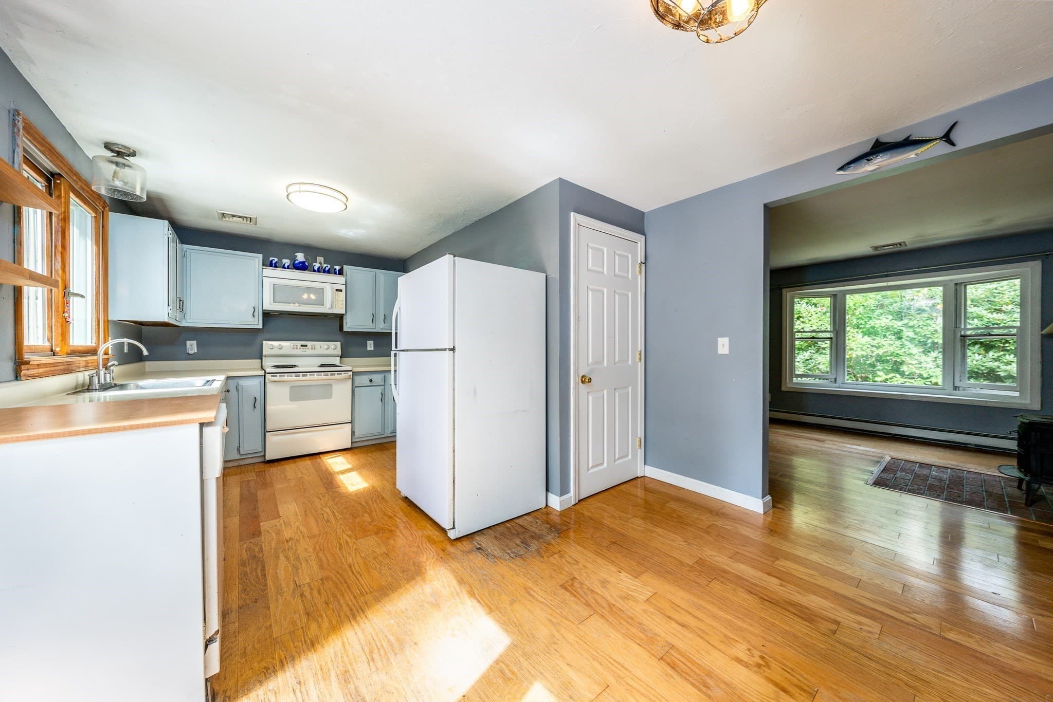 Single Family Residence at 666 Boxberry Hill Rd, Falmouth MA 02536, Falmouth, photo 7 of 27