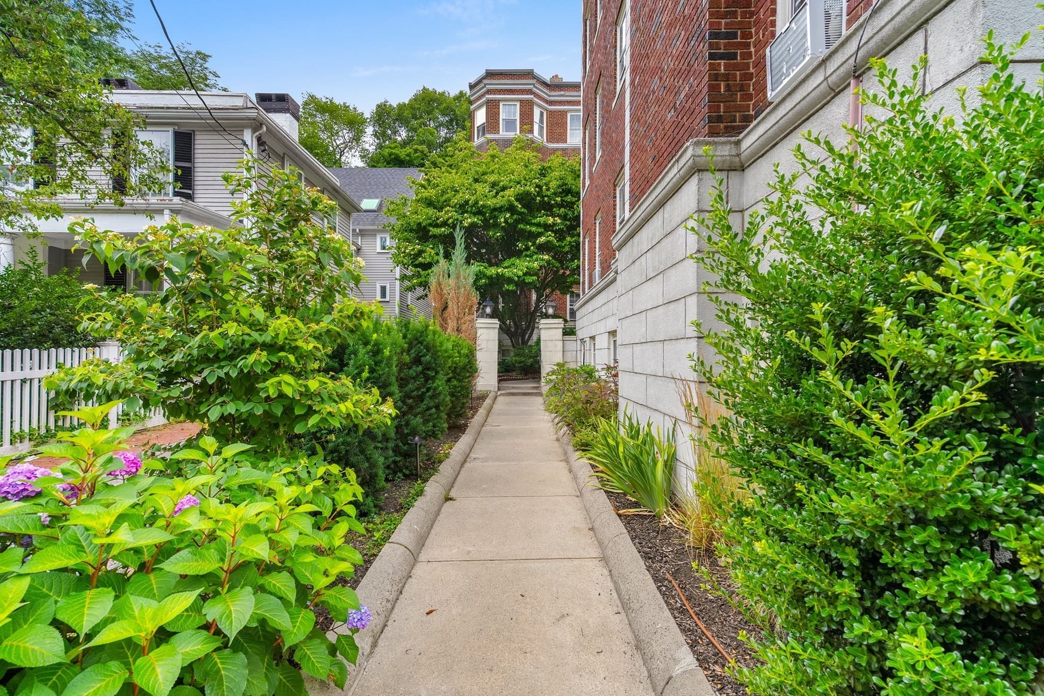 Condominium at 41 Bowdoin St # 25, Cambridge MA 02138, Cambridge, photo 18 of 23