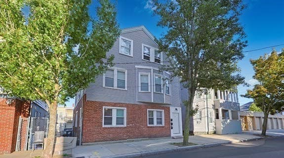 3 Family at 39 Salem Street, Salem MA 01970, Salem, photo 6 of 17