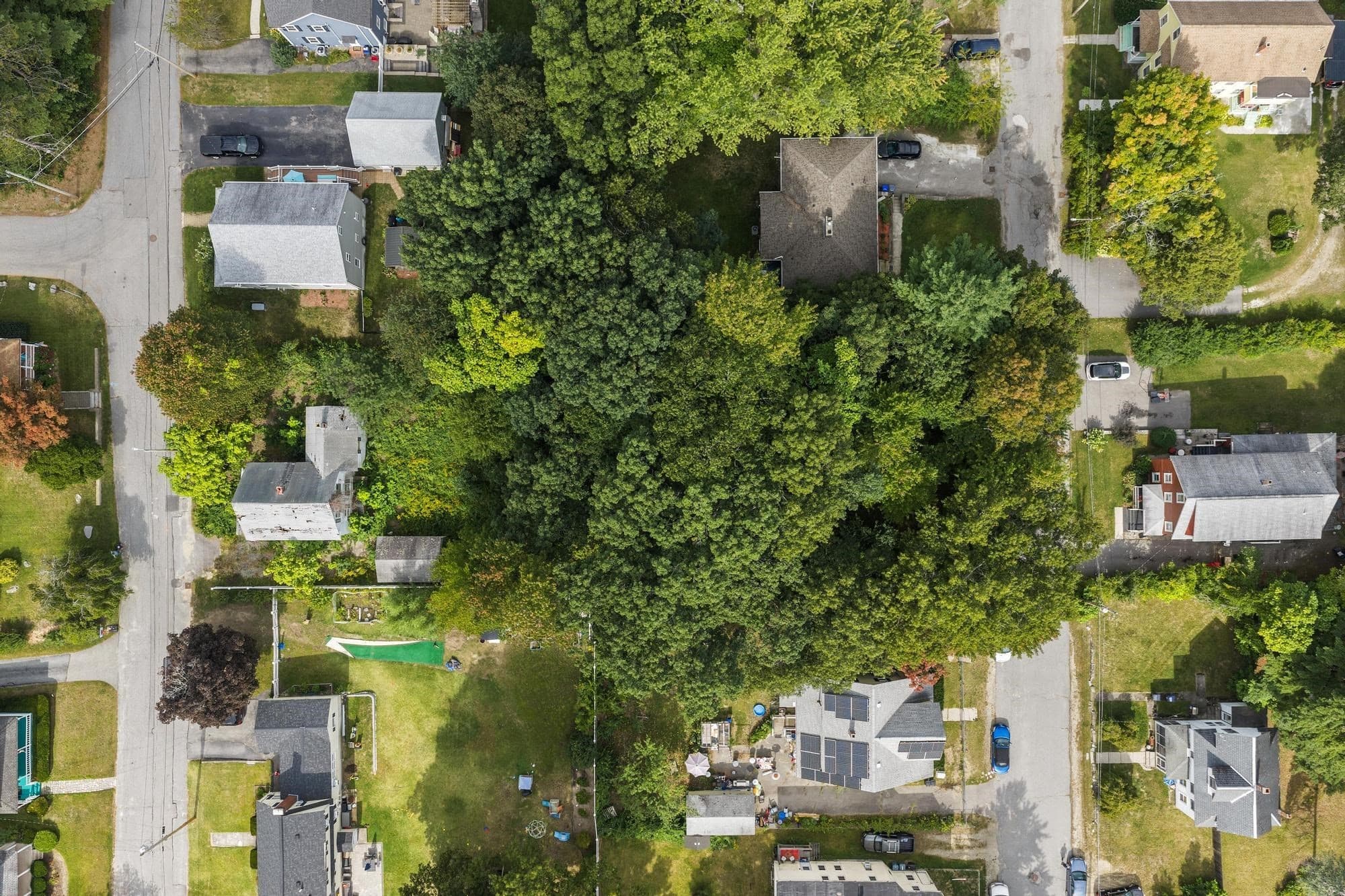 Residential at 16 Holt, Chelmsford MA 01863, Chelmsford, photo 5 of 14