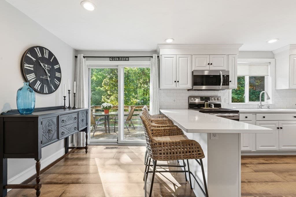 Single Family Residence at 15 River Edge Rd, Mansfield MA 02048, Mansfield, photo 16 of 42