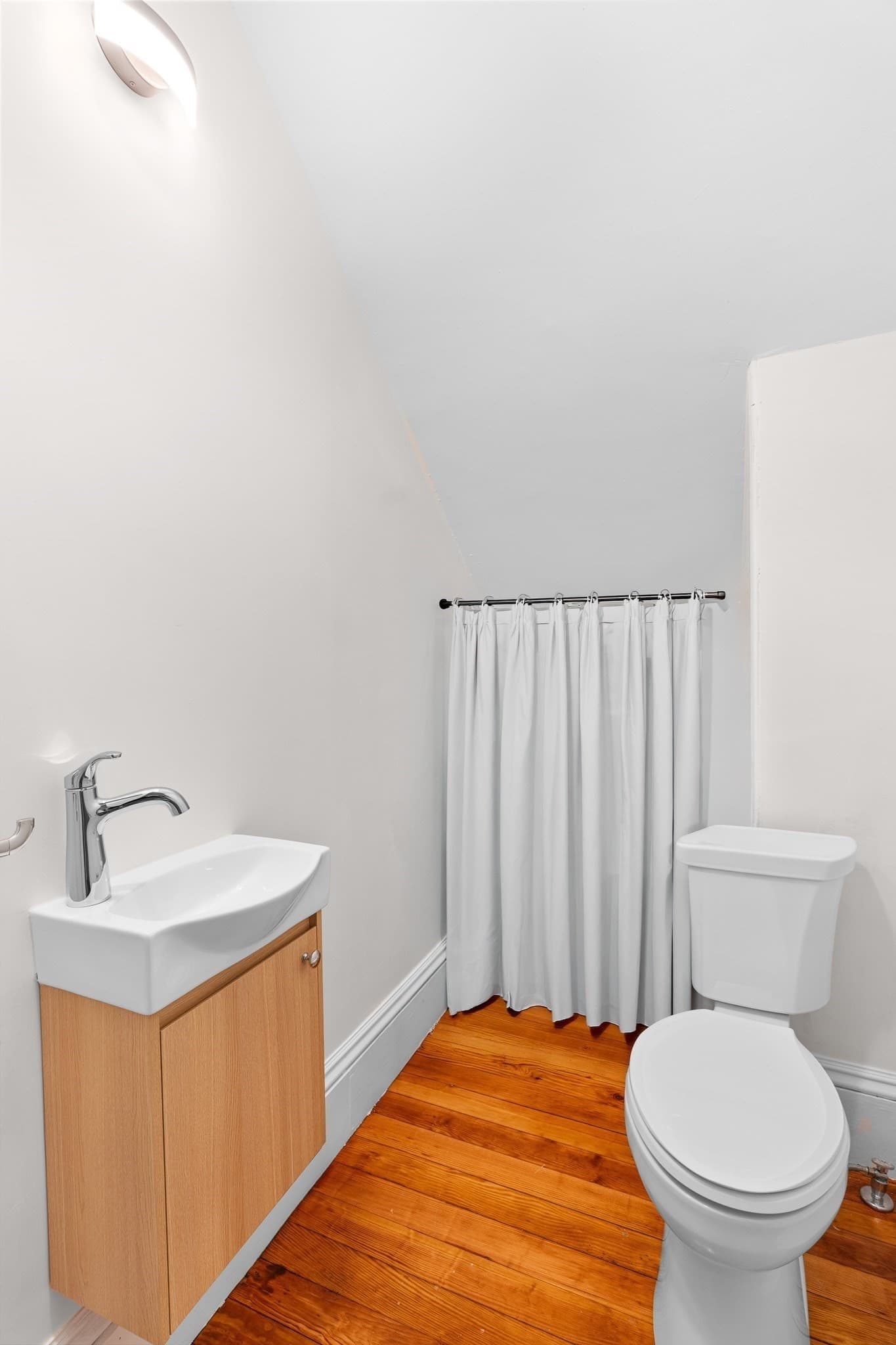 Condominium at 9 Prospect Hill Ave # 1, Somerville MA 02143, Somerville, photo 13 of 27