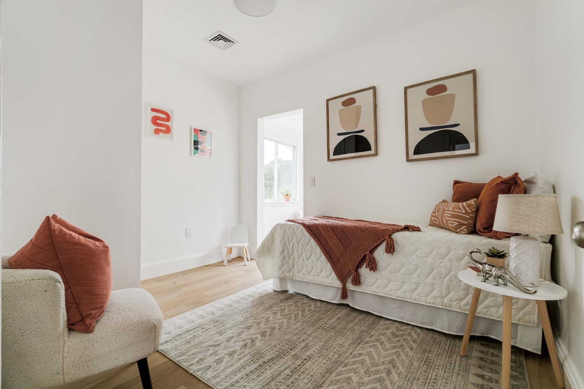 Condominium at 17-19 Woodrow Ave. # 17, Newton MA 02460, Newton, photo 30 of 41