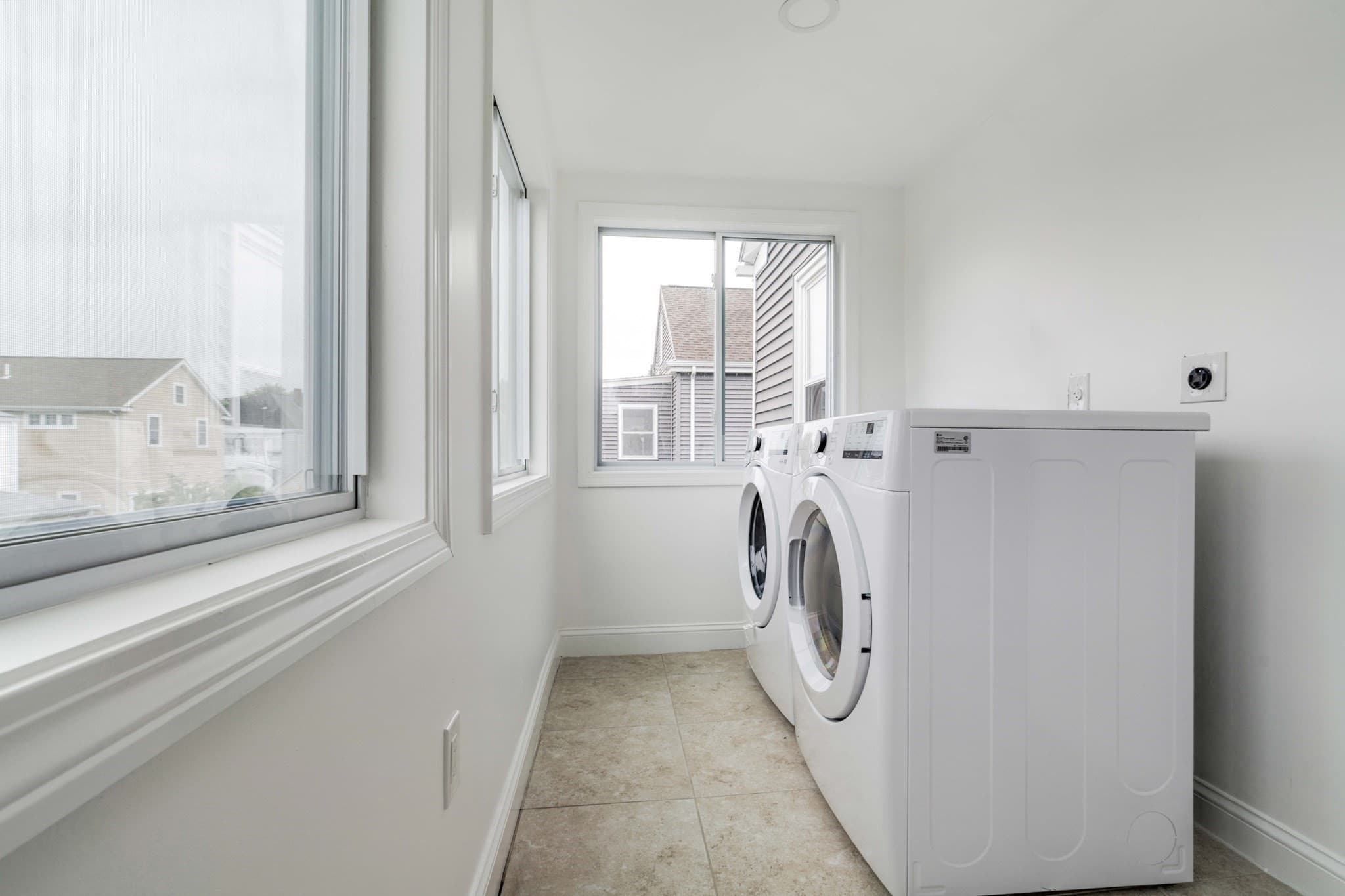 Condominium at 17-19 Woodrow Ave. # 17, Newton MA 02460, Newton, photo 35 of 41