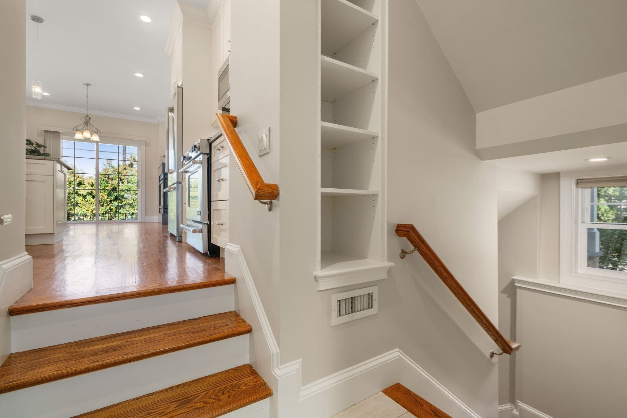 Condominium at 104-108 Hull St # 108, Newton MA 02460, Newton, photo 28 of 41