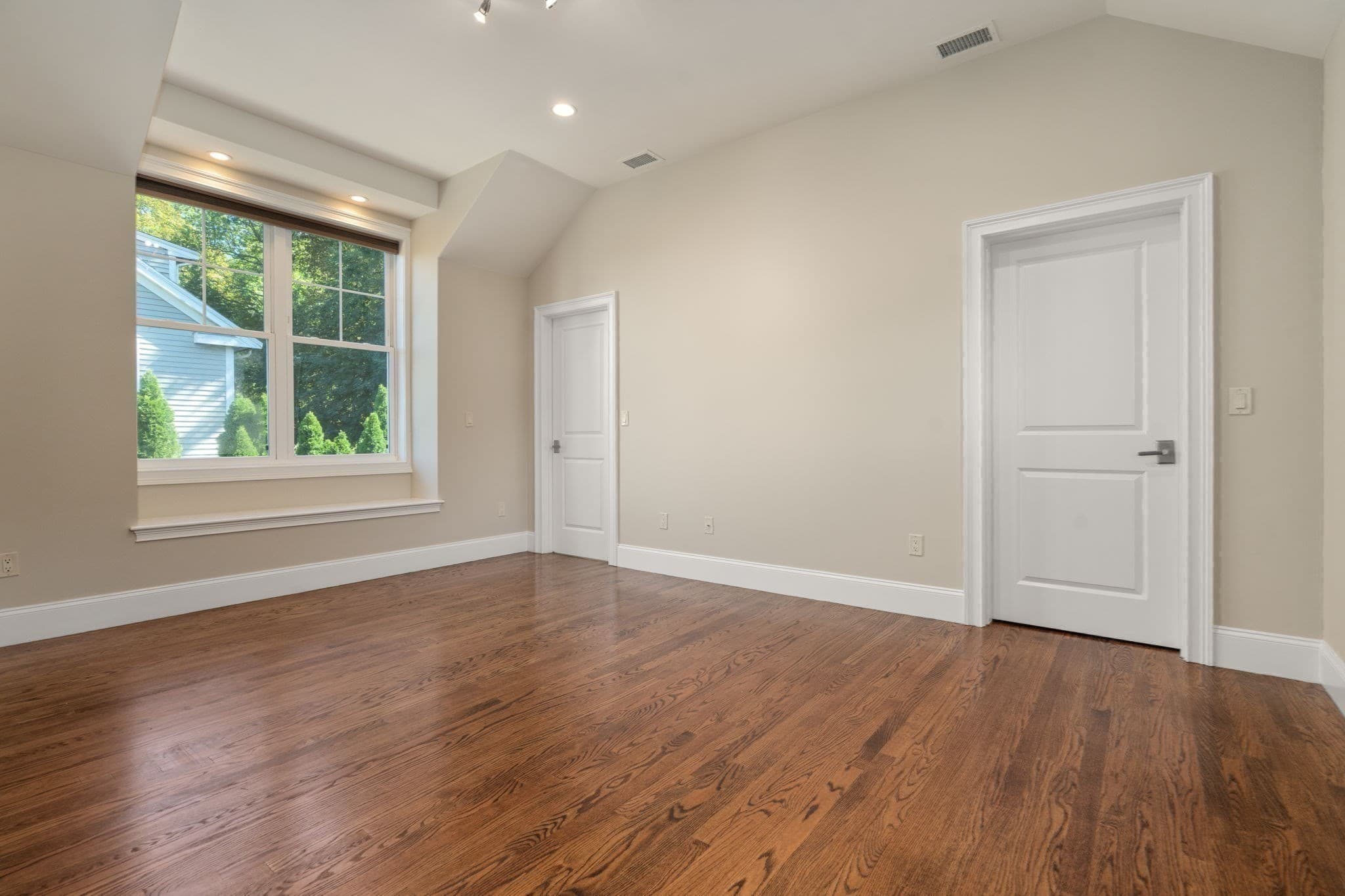 Condominium at 104-108 Hull St # 108, Newton MA 02460, Newton, photo 15 of 41