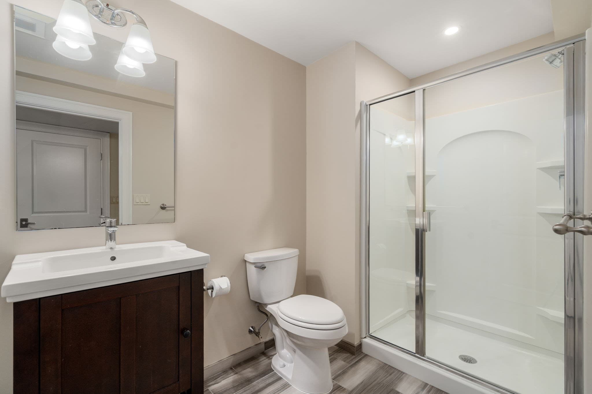 Condominium at 104-108 Hull St # 108, Newton MA 02460, Newton, photo 31 of 41