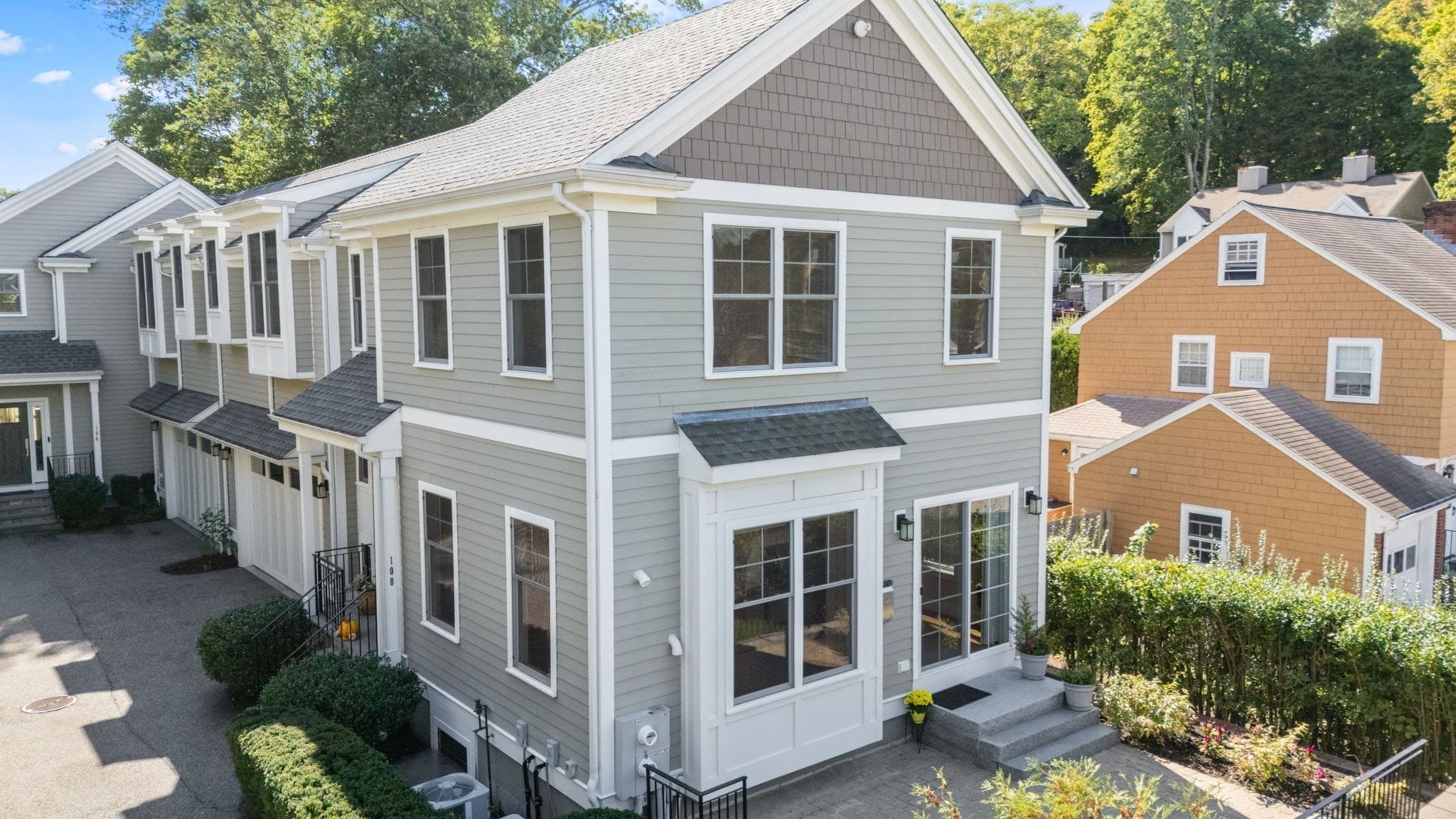 Condominium at 104-108 Hull St # 108, Newton MA 02460, Newton, photo 39 of 41
