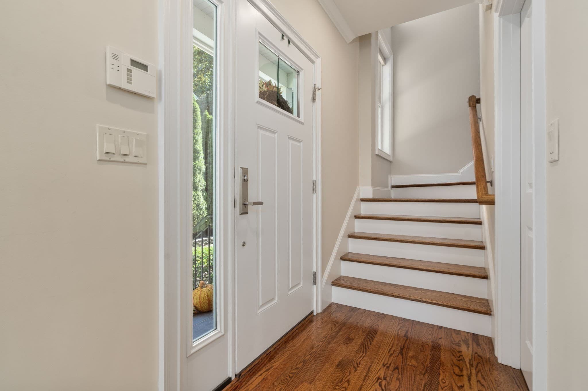 Condominium at 104-108 Hull St # 108, Newton MA 02460, Newton, photo 4 of 41