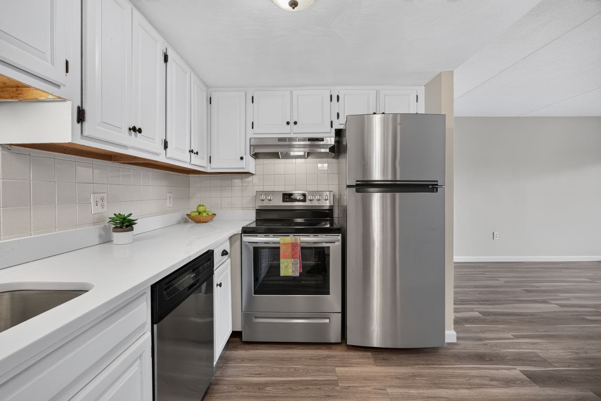 Condominium at 390 Broadway # 35, Somerville MA 02145, Somerville, photo 7 of 28