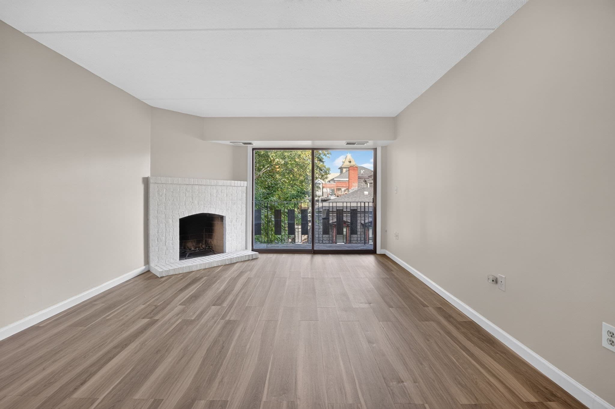 Condominium at 390 Broadway # 35, Somerville MA 02145, Somerville, photo 3 of 28