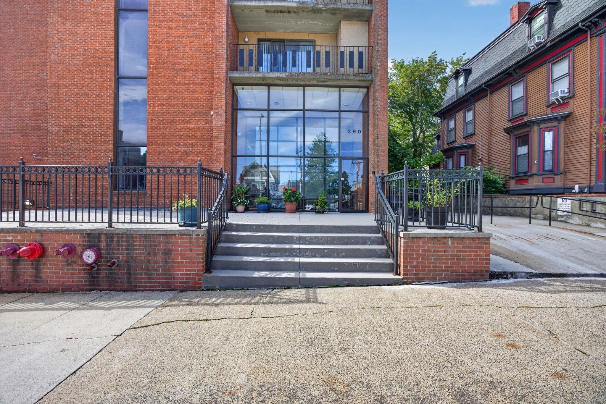 Condominium at 390 Broadway # 35, Somerville MA 02145, Somerville, photo 24 of 28
